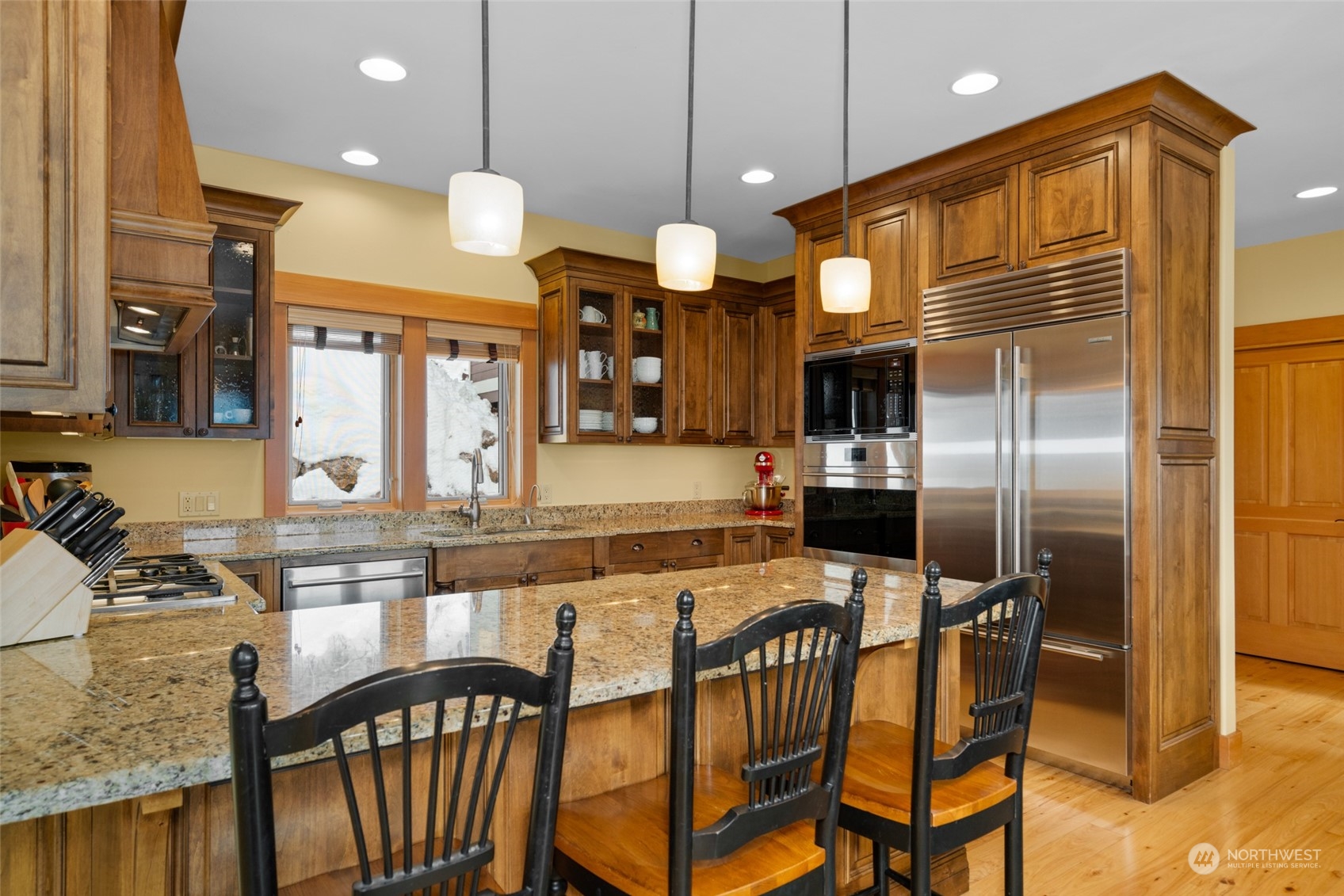 17333 North Shore Drive