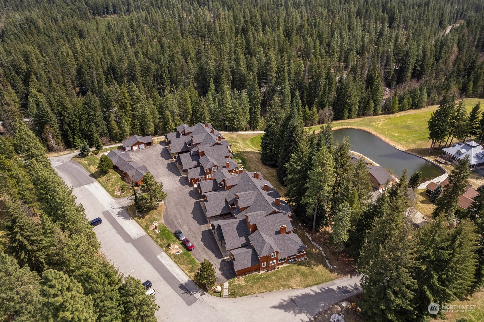 20701 Club House Drive Unit: 110