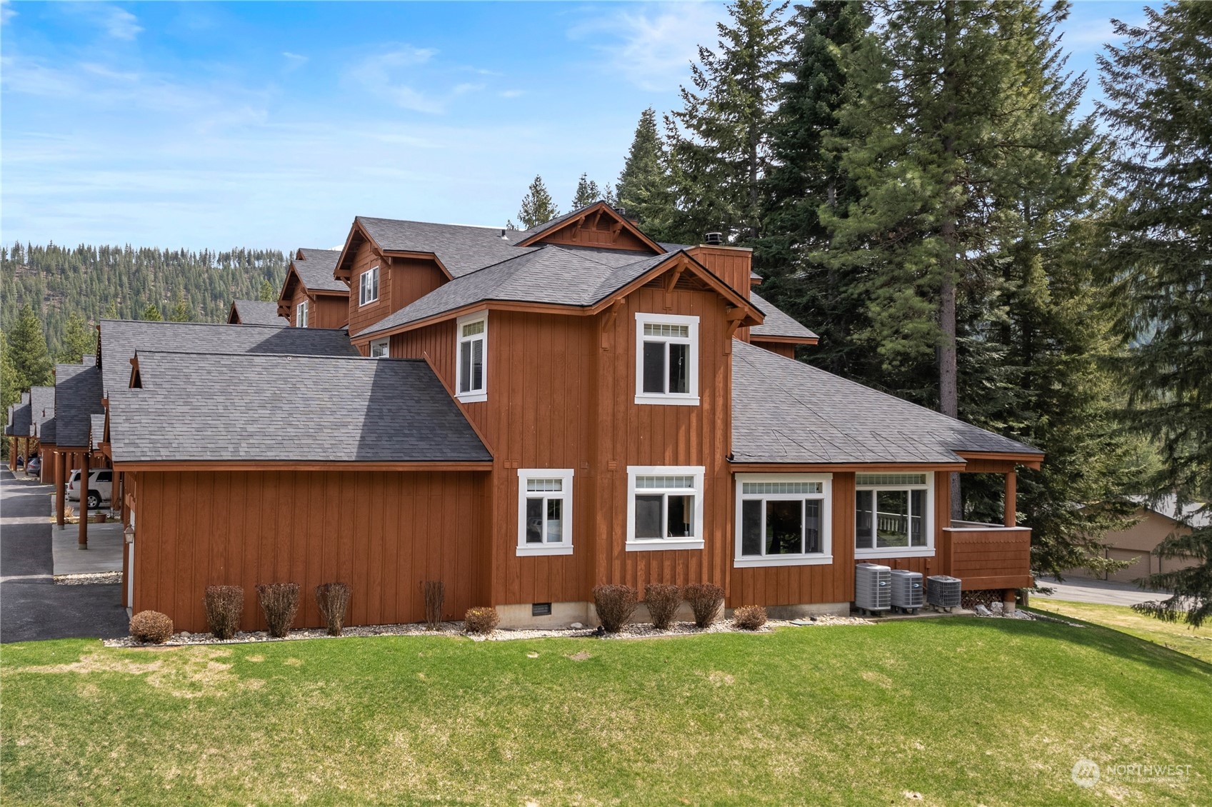 20701 Club House Drive Unit: 110