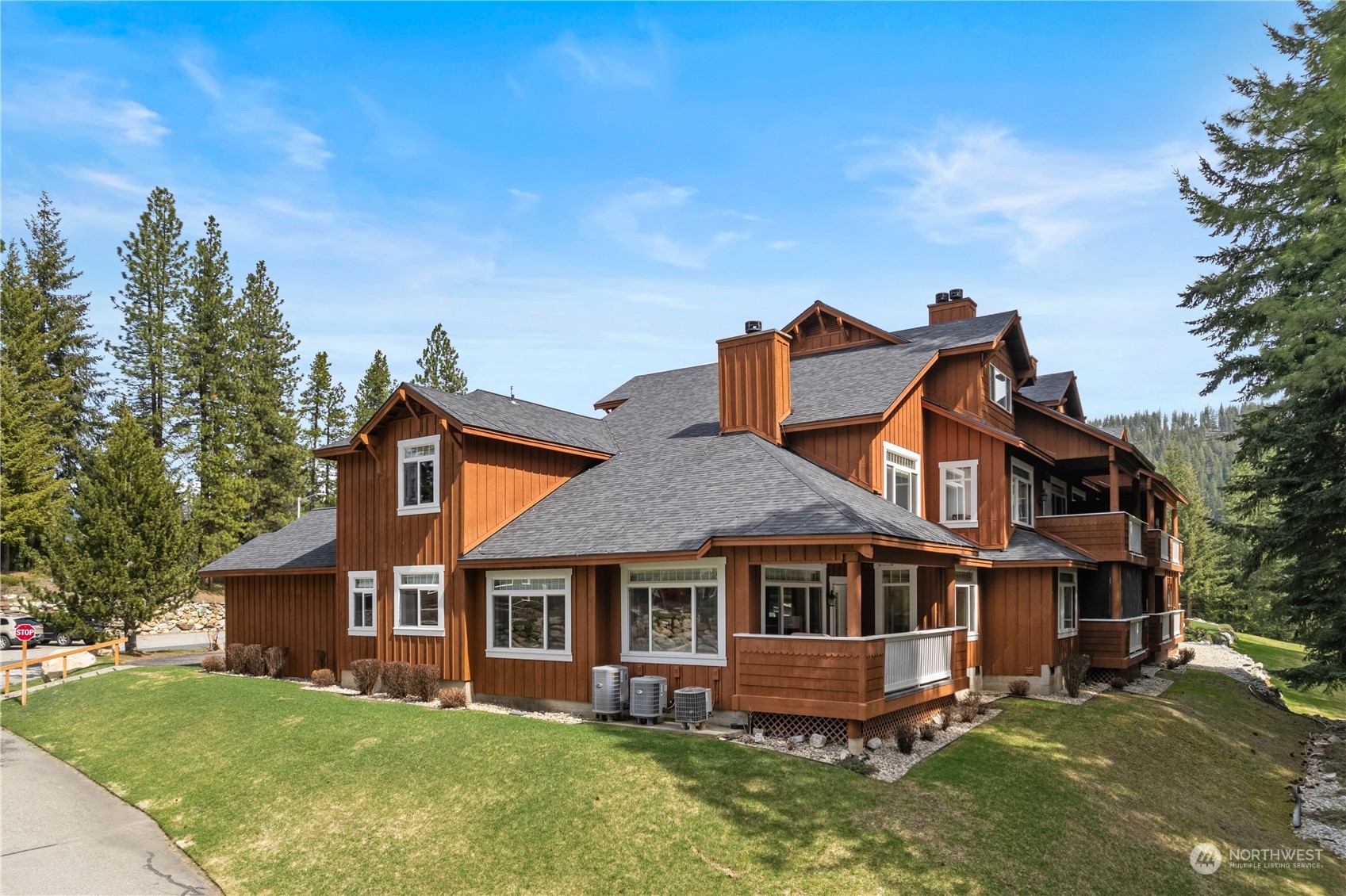 20701 Club House Drive Unit: 110