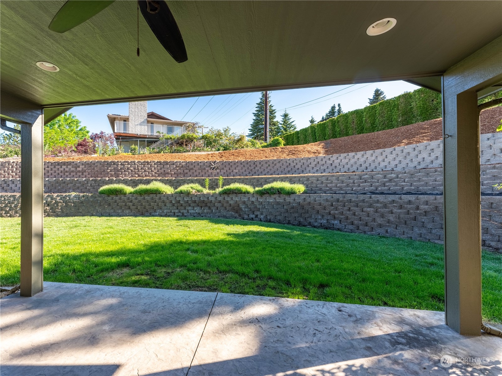 1989 Peach Haven Court