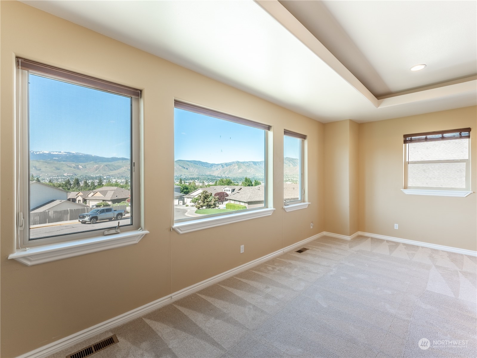 1989 Peach Haven Court