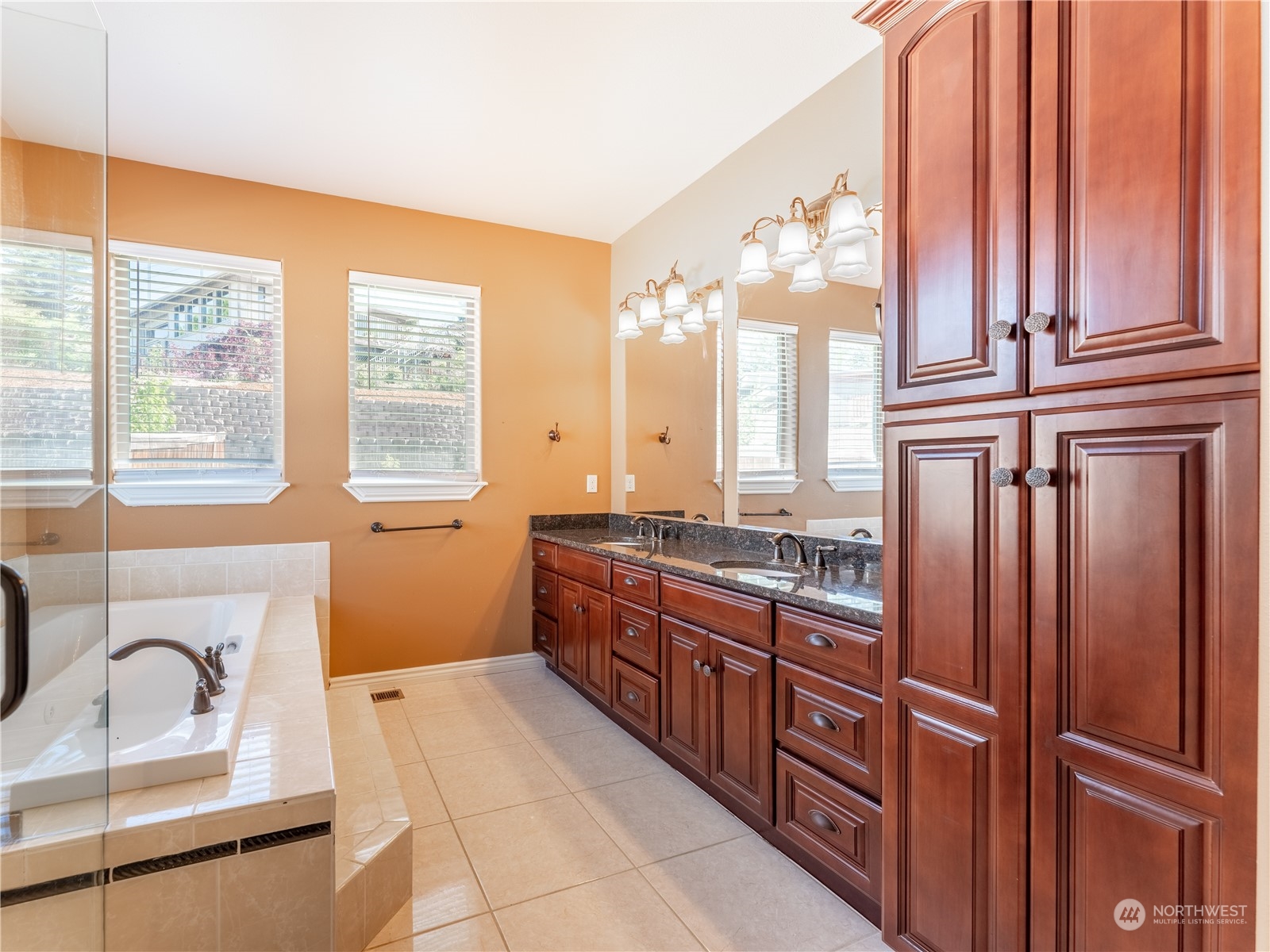 1989 Peach Haven Court