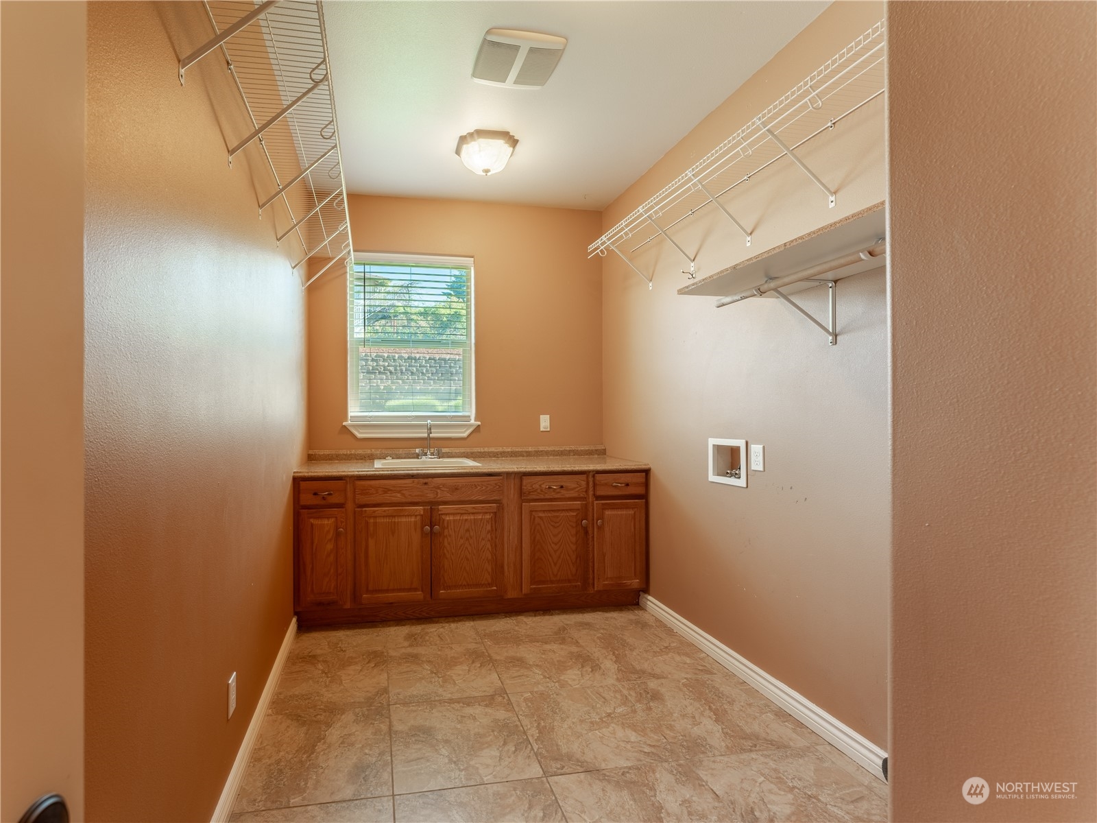 1989 Peach Haven Court