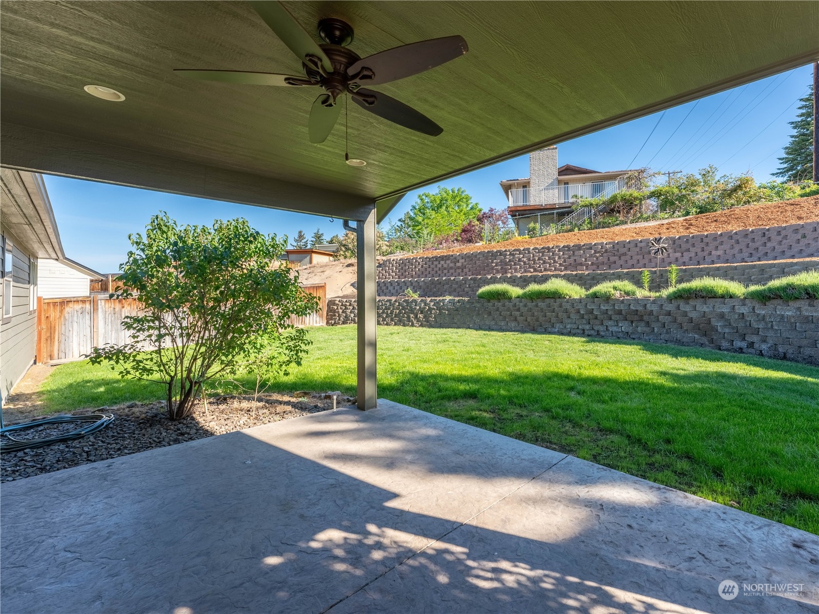 1989 Peach Haven Court