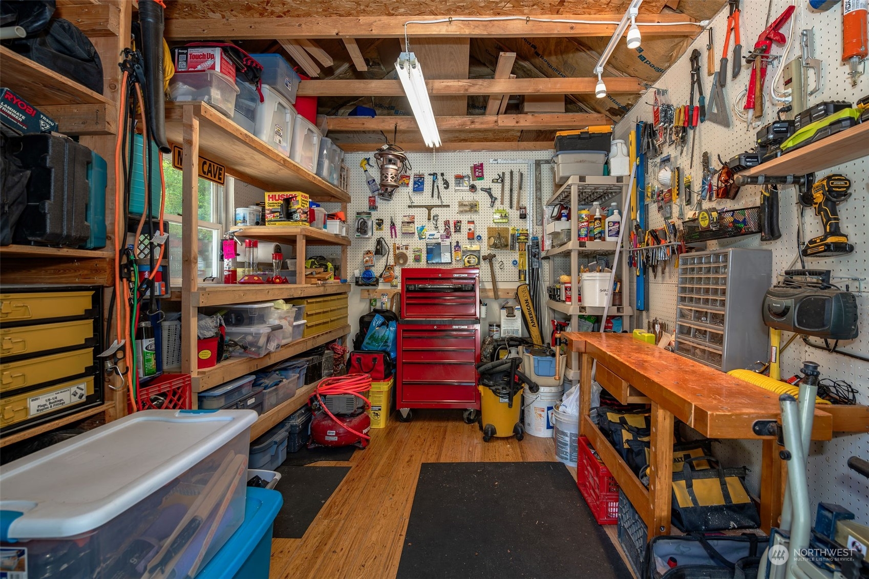 12758 Pine Ridge Drive