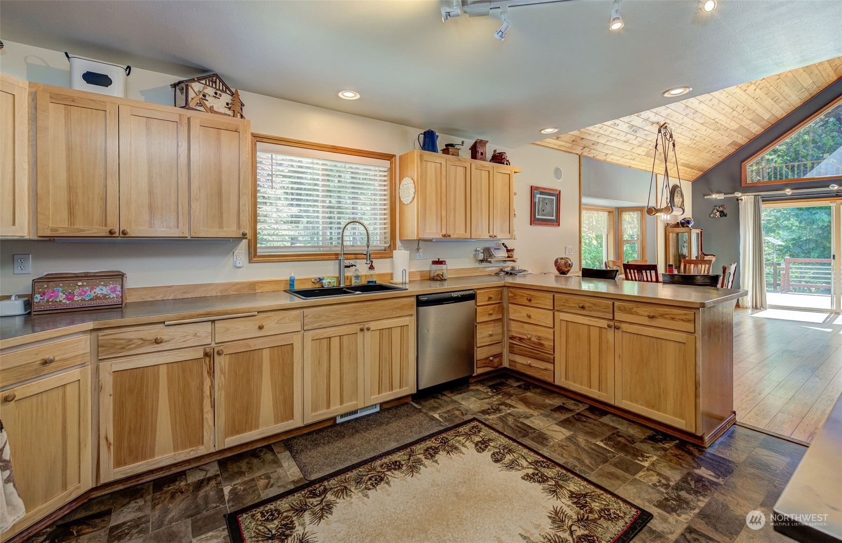 12758 Pine Ridge Drive