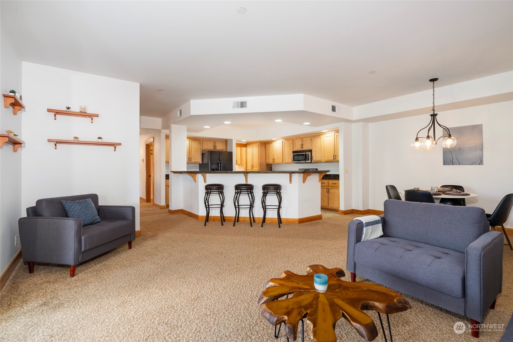 100 Ski Blick Strasse Unit: D-102