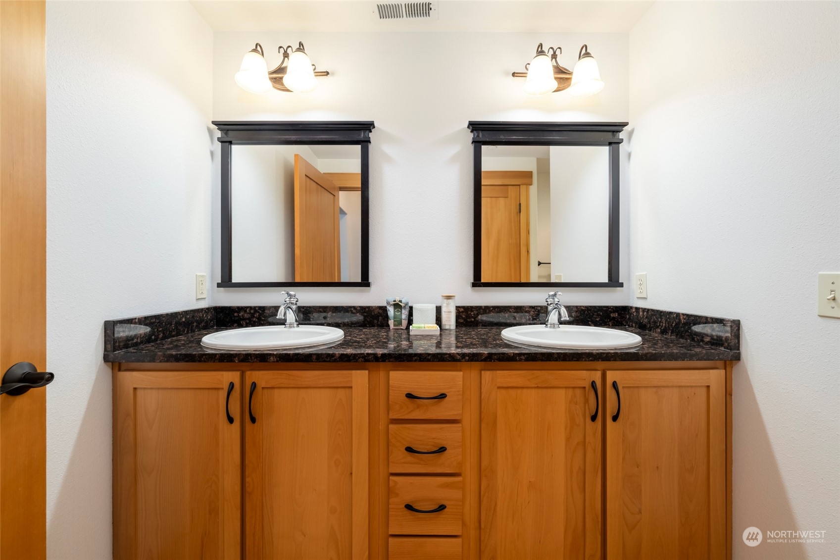 100 Ski Blick Strasse Unit: D-102