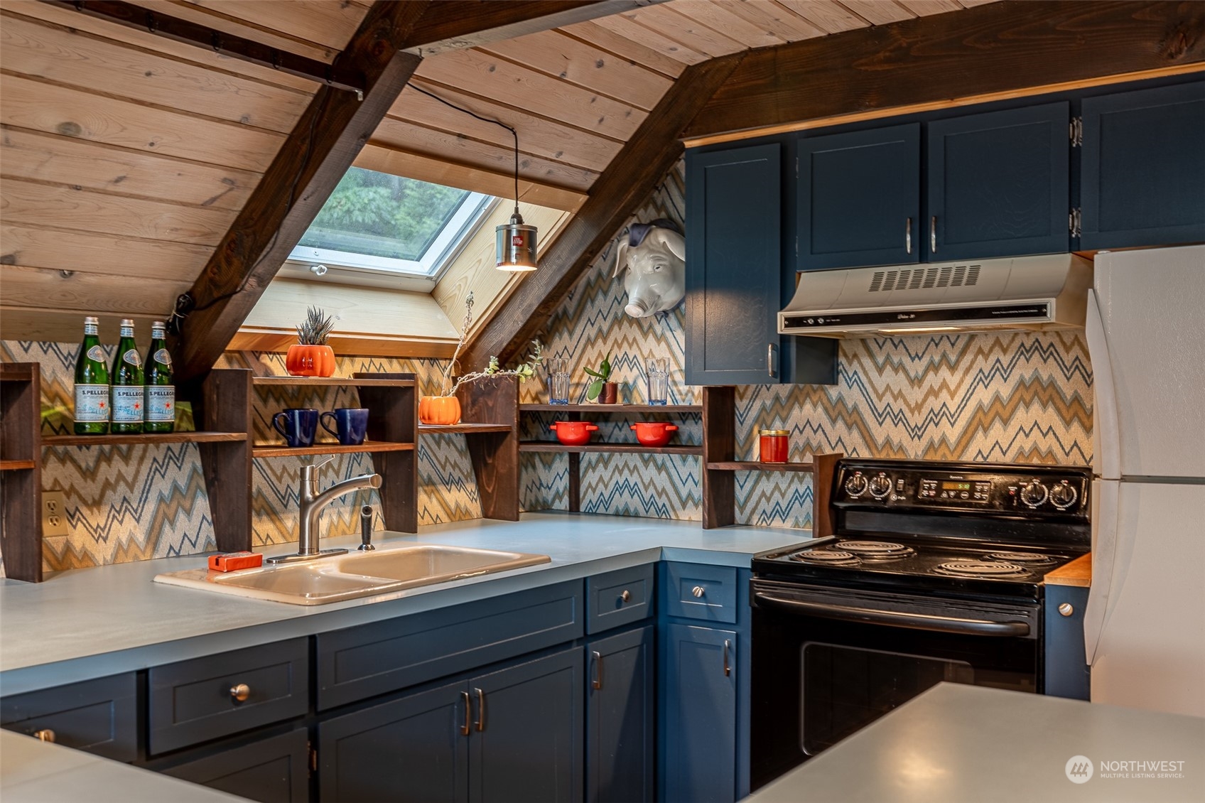 16724 Lakeview Drive