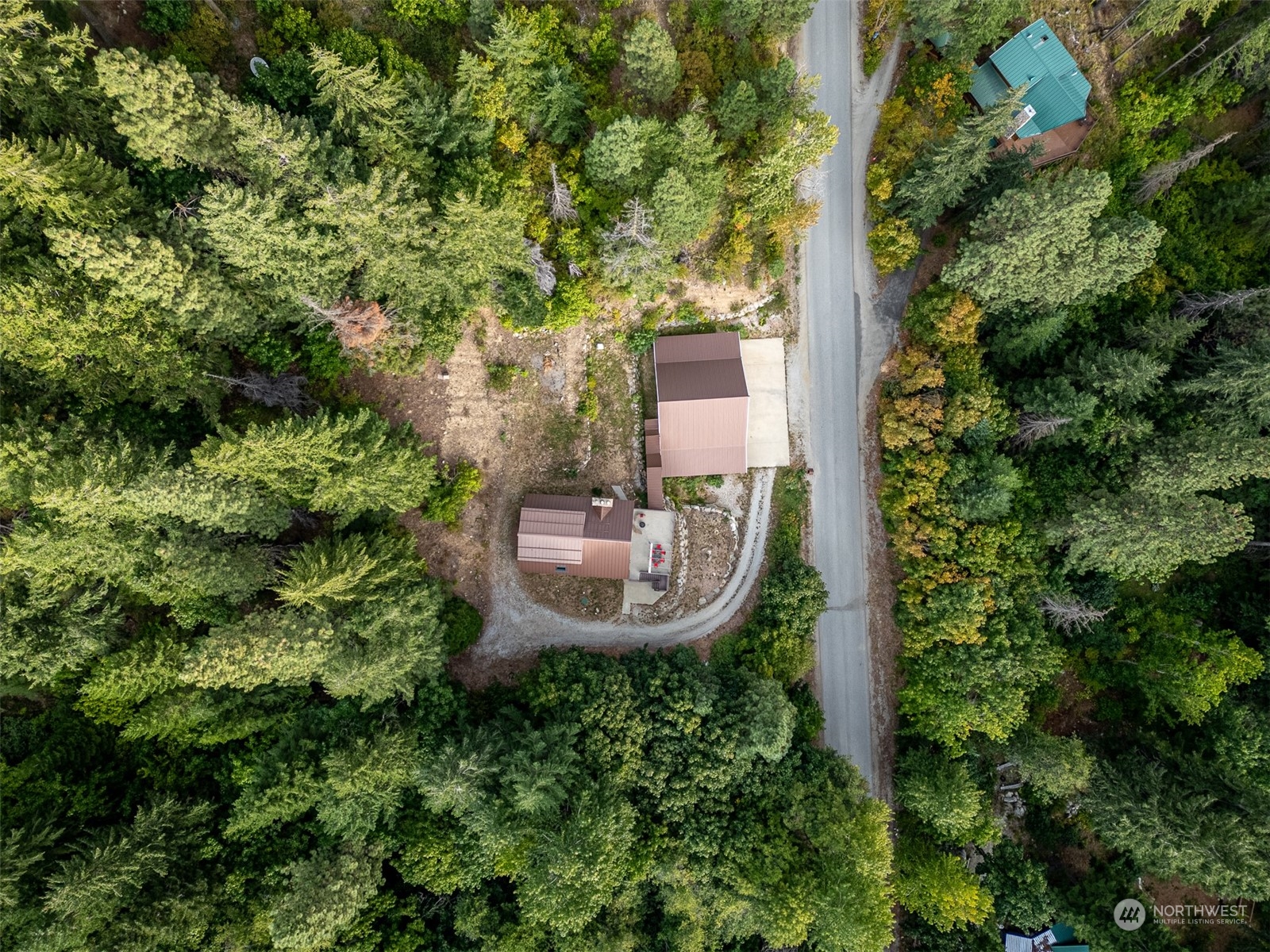 16724 Lakeview Drive