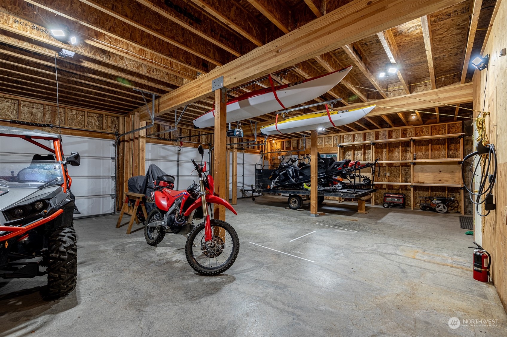 16724 Lakeview Drive