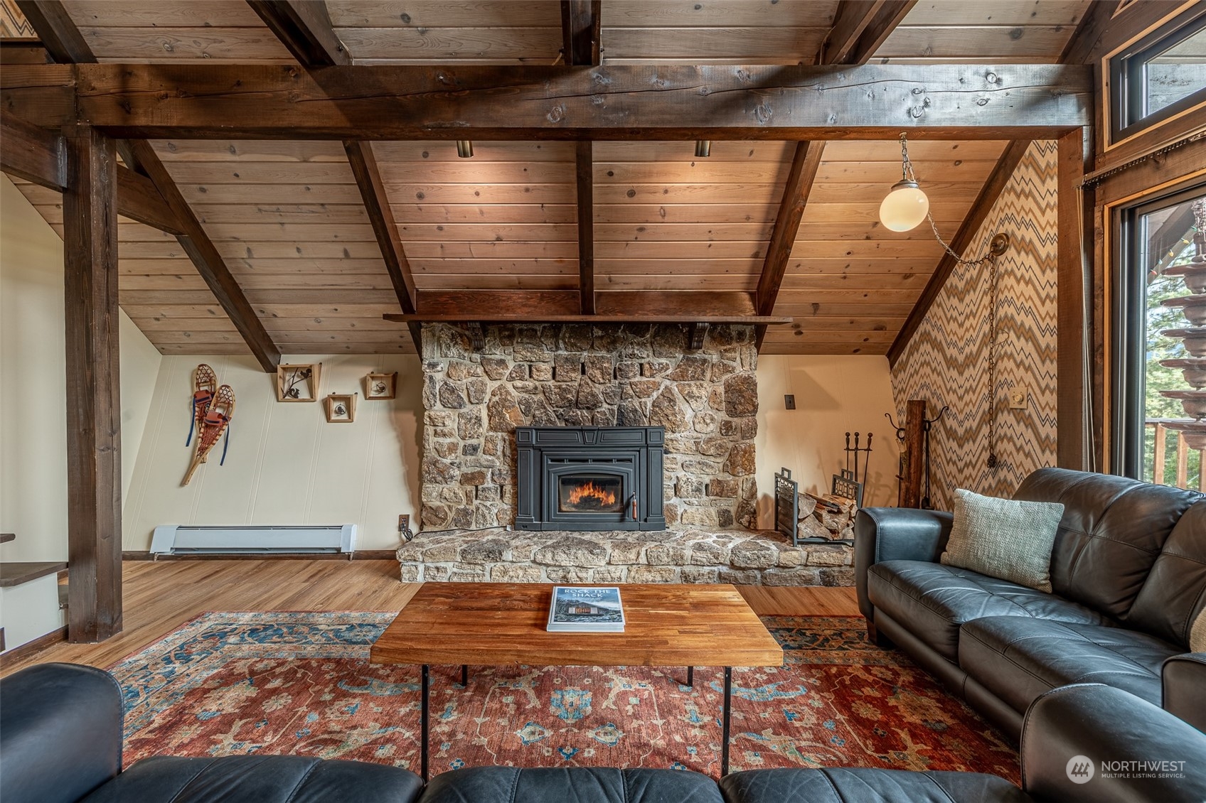 16724 Lakeview Drive