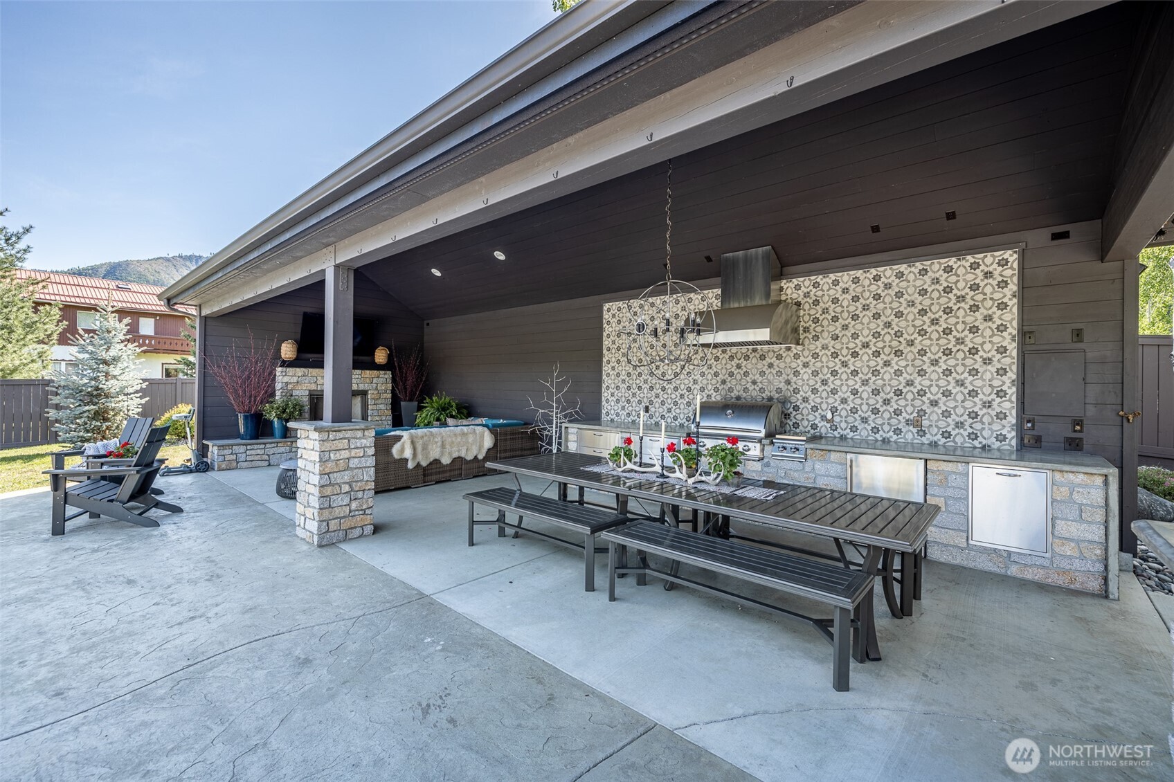 8105 Icicle Road