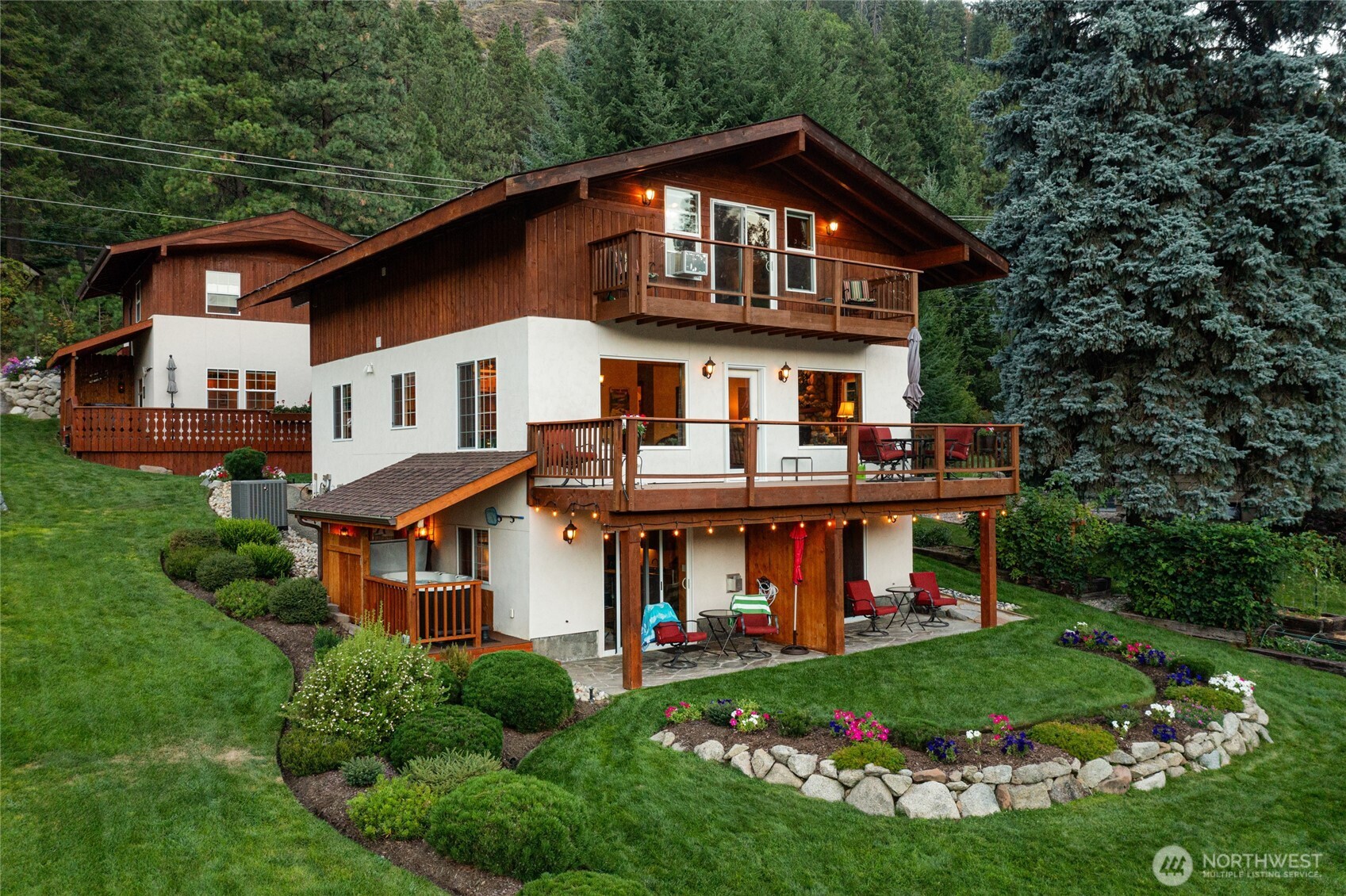 8775 Icicle Road