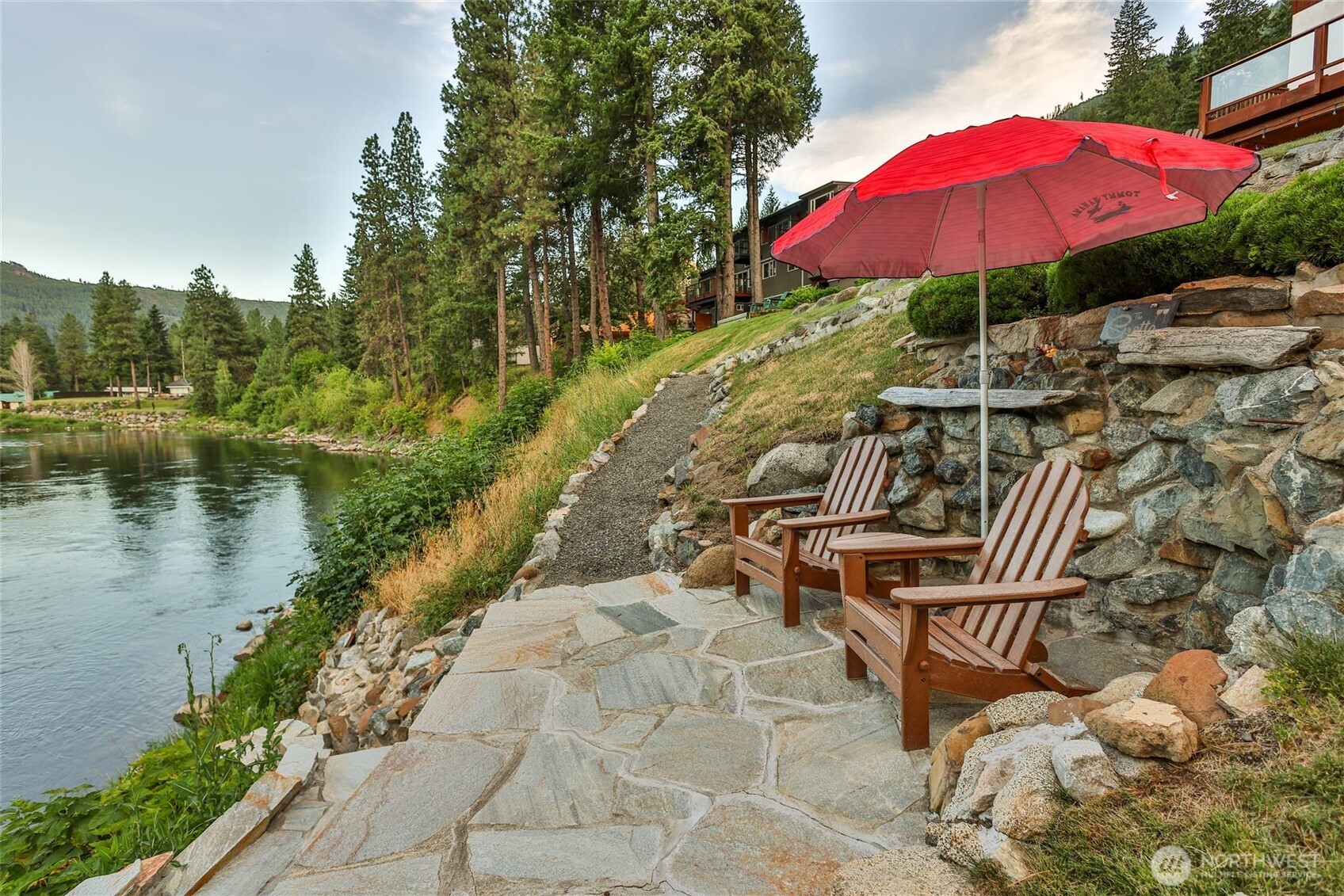8775 Icicle Road