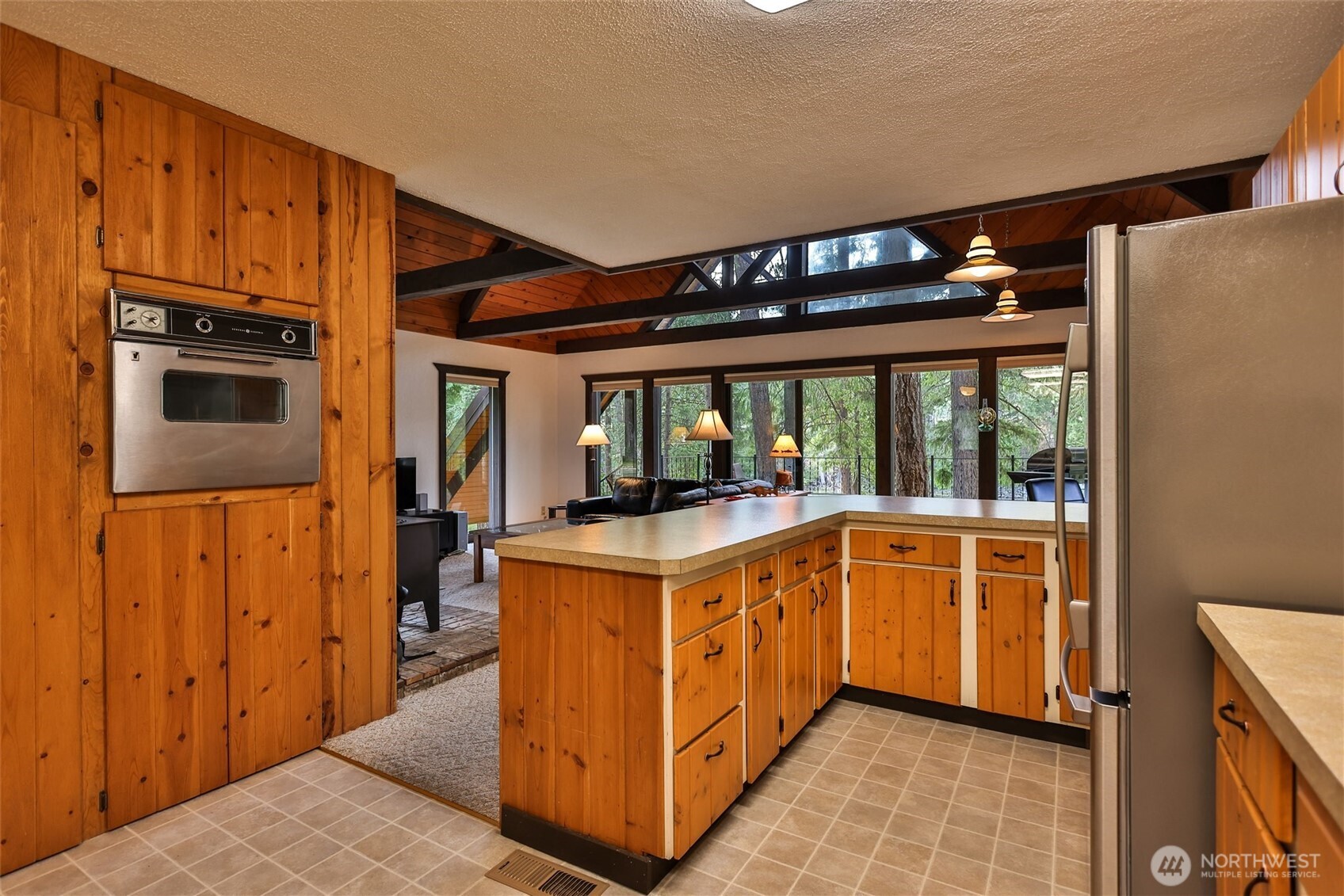 24302 Sadddle Street