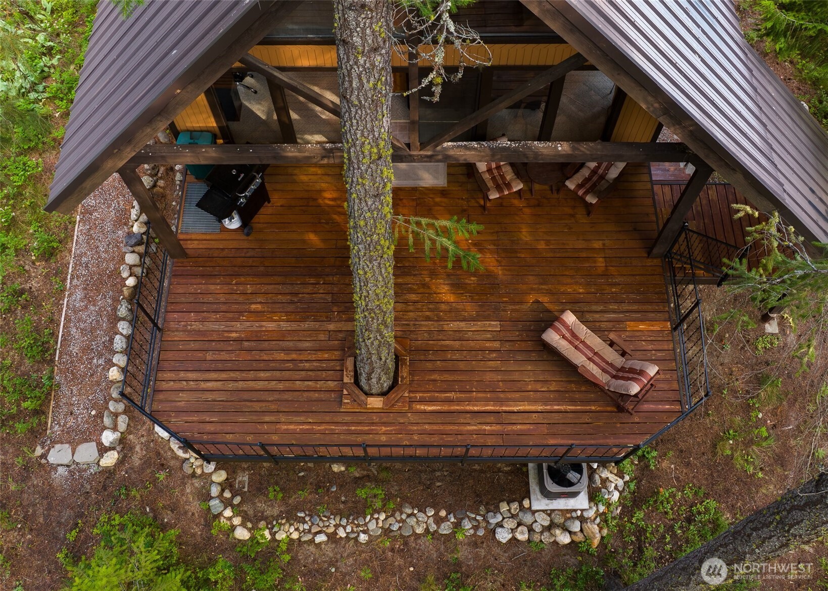 24302 Sadddle Street