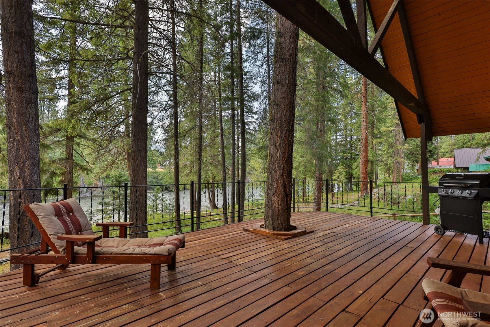 24302 Sadddle Street