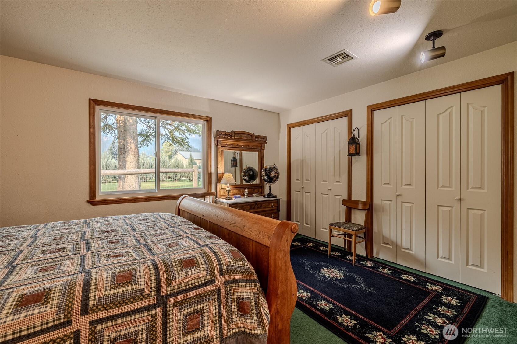 124 Cross Creek