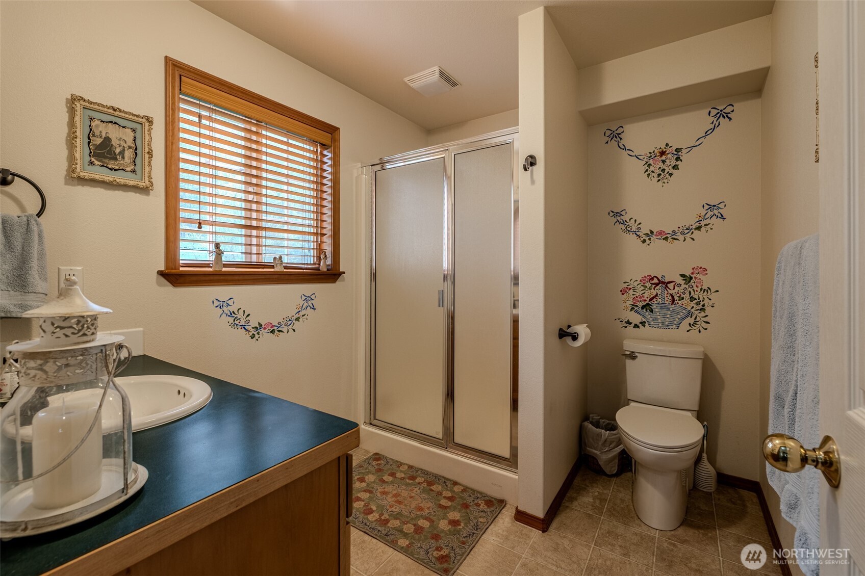 124 Cross Creek