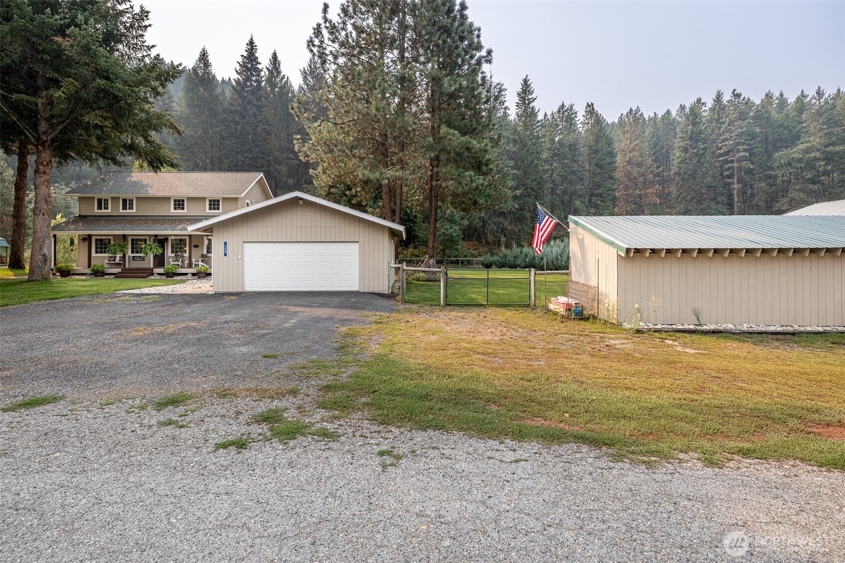 124 Cross Creek