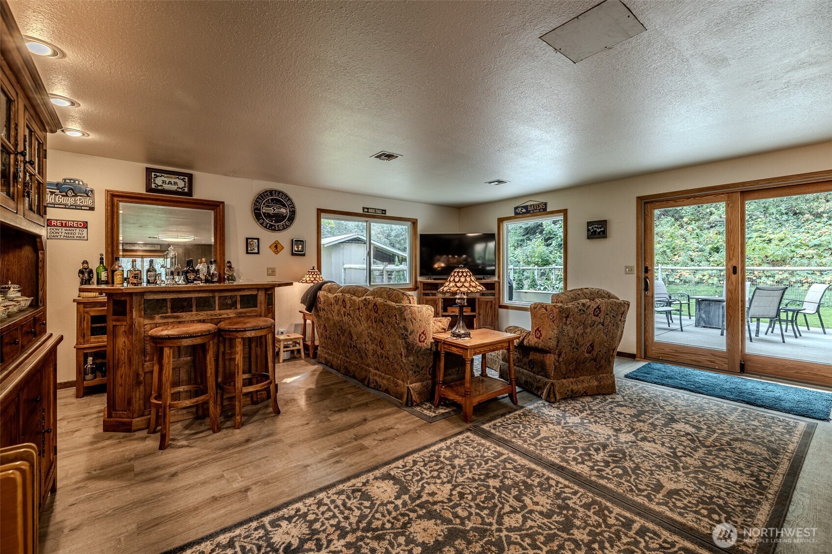 124 Cross Creek