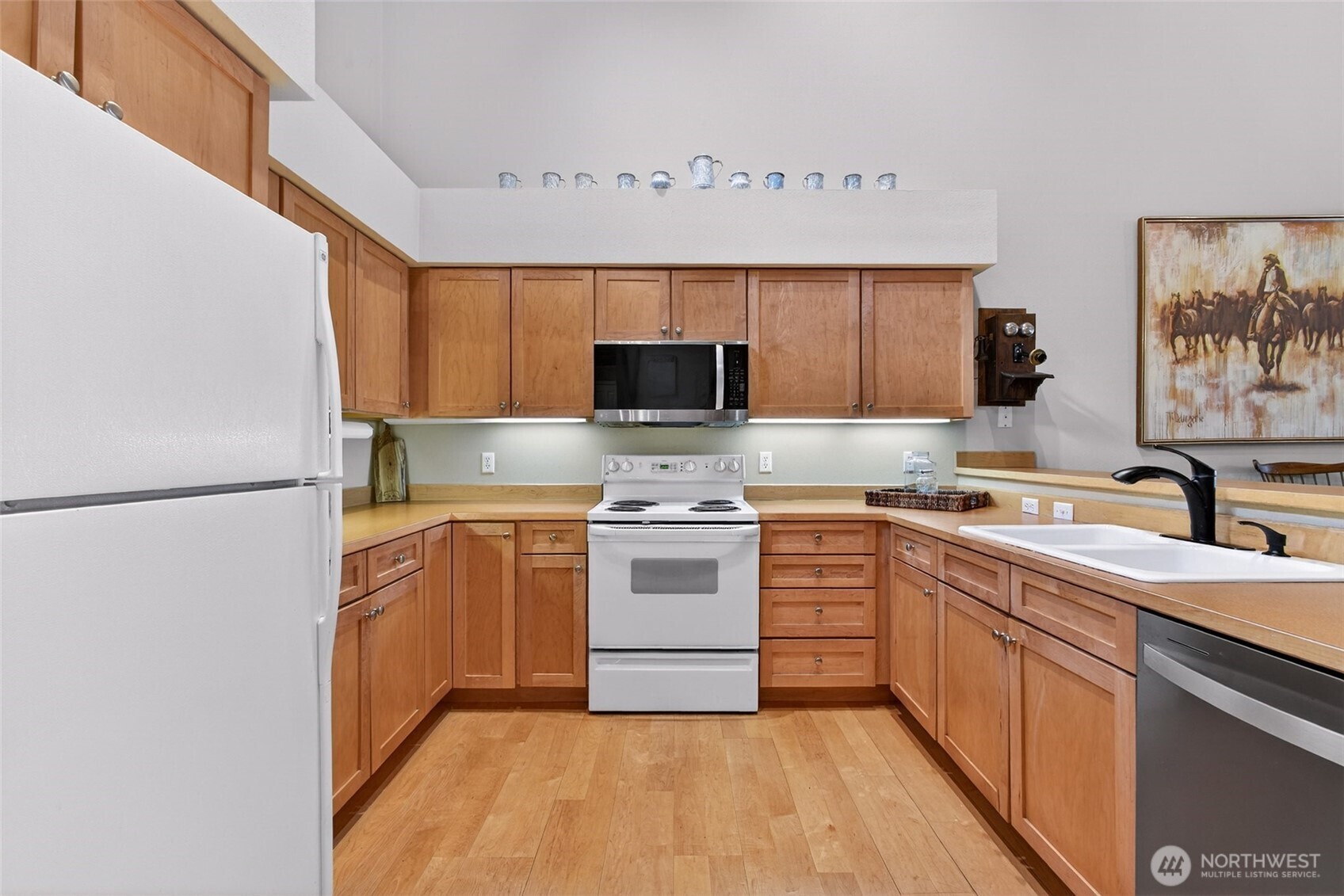 20701 Club House Drive Unit: 205