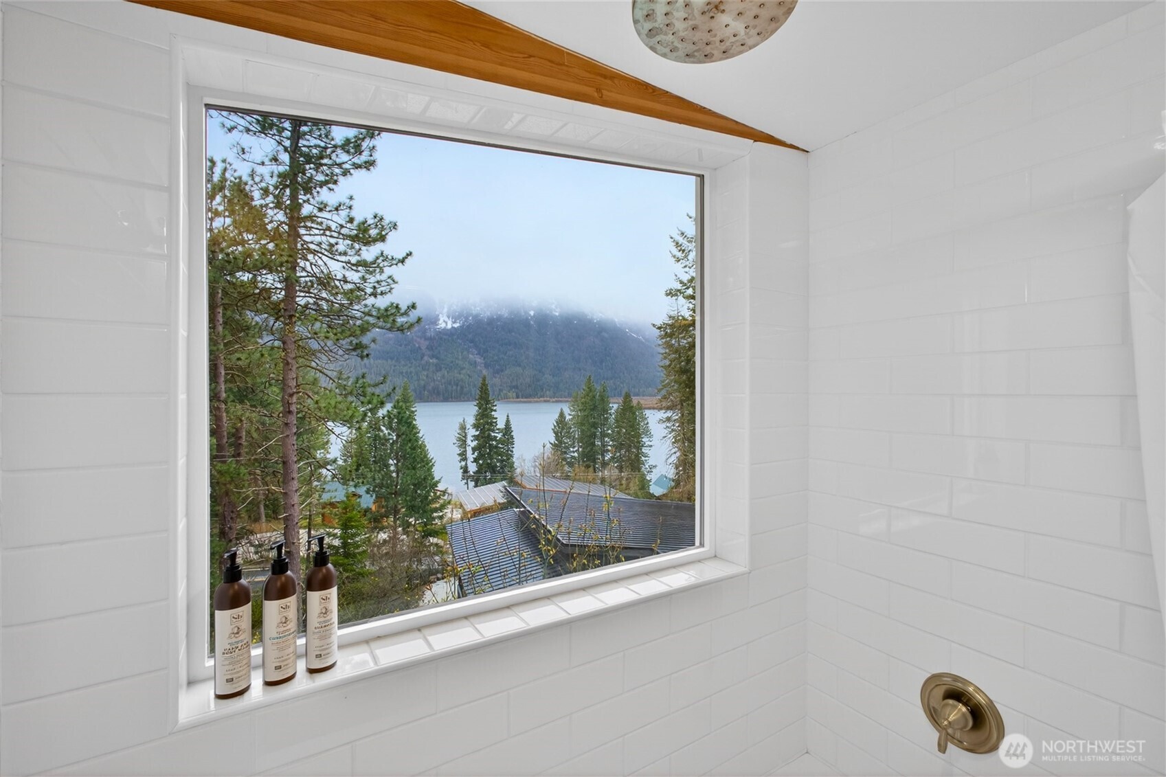 23119 Lake Wenatchee Hwy