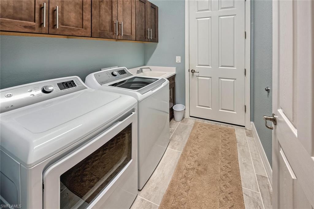 14607 Blue Bay CIR