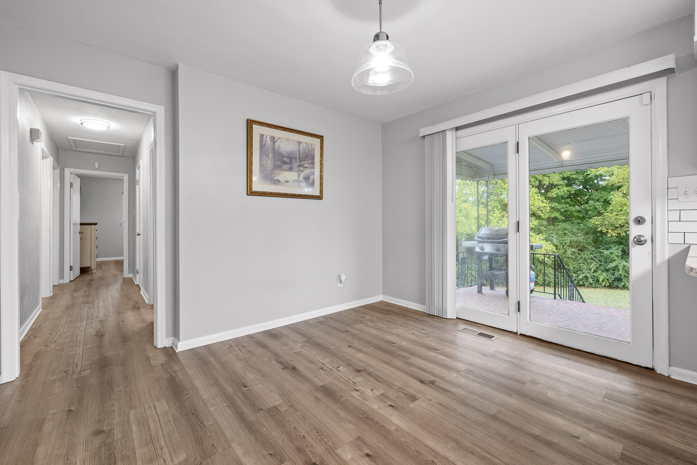 3342 Roberts Road