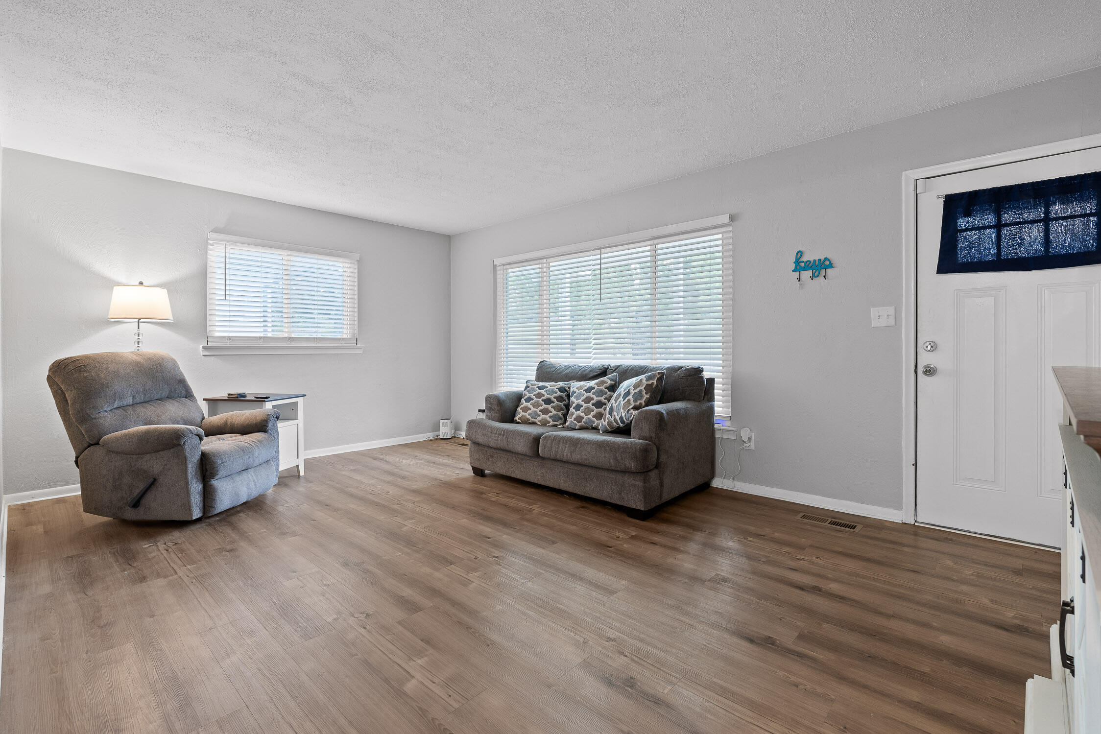 3342 Roberts Road