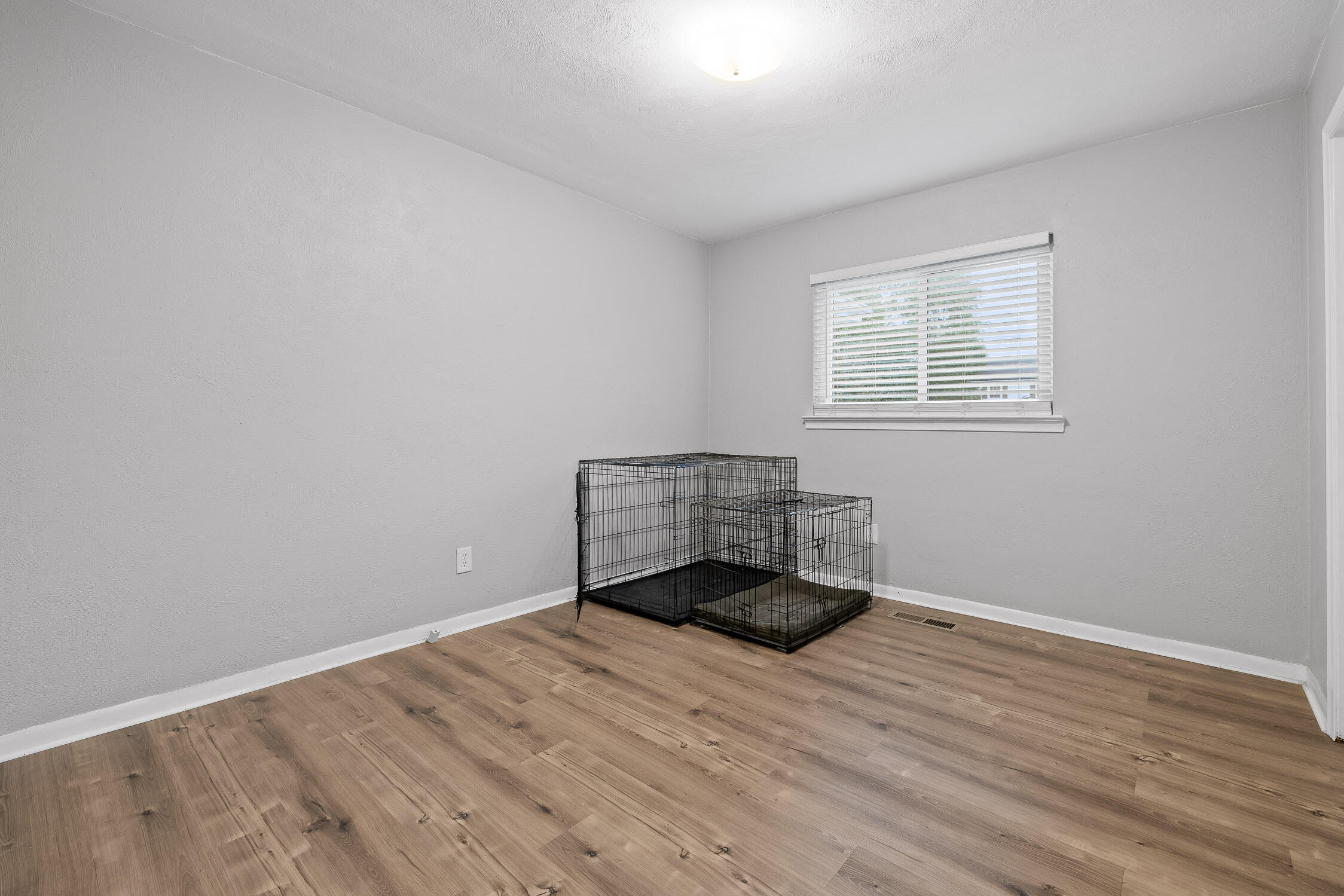 3342 Roberts Road