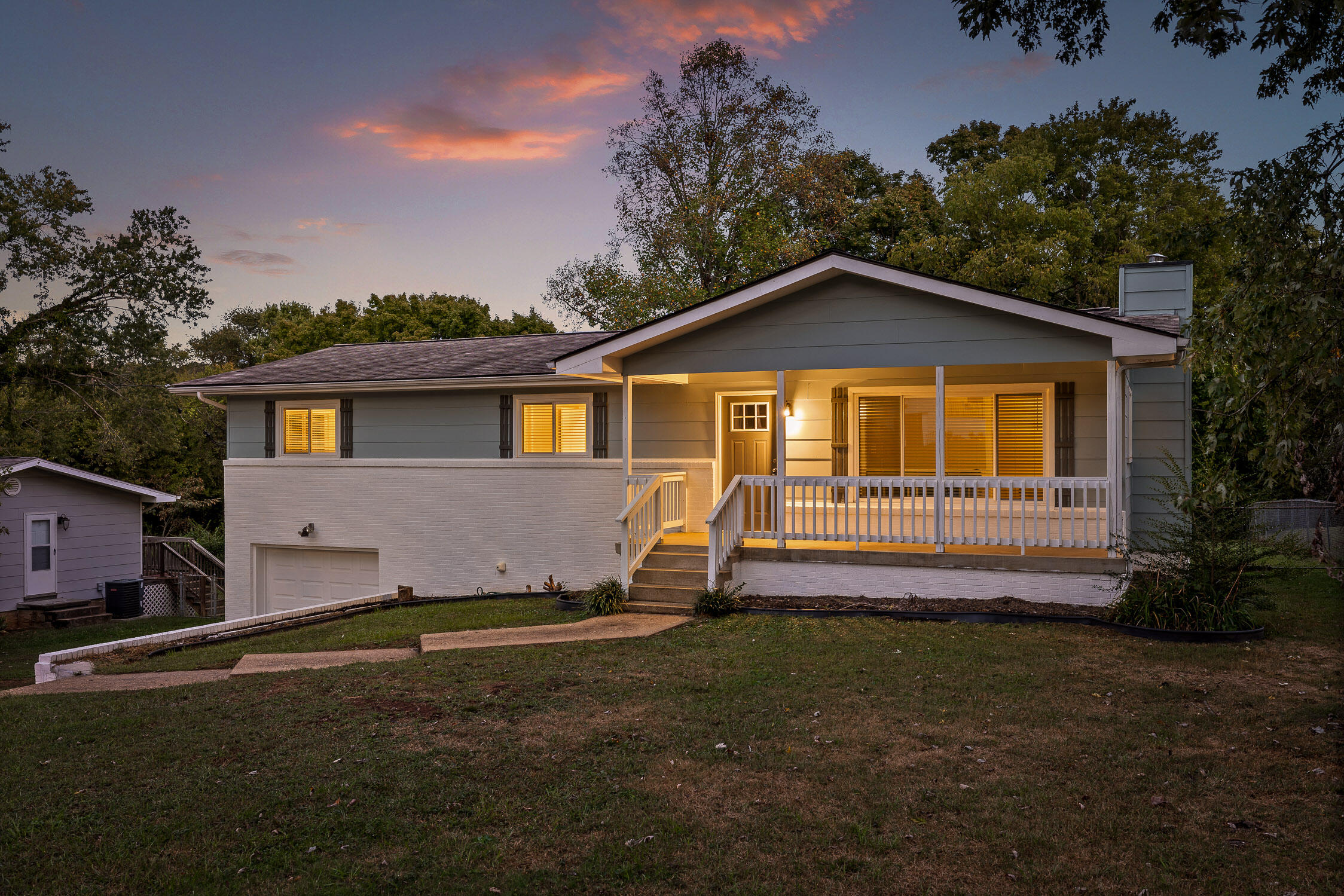 3342 Roberts Road