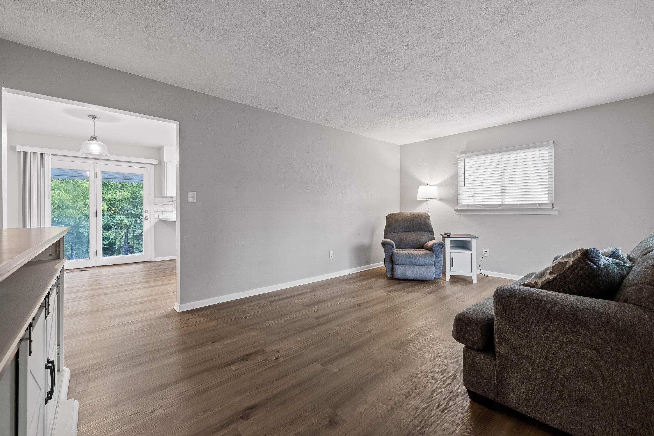 3342 Roberts Road