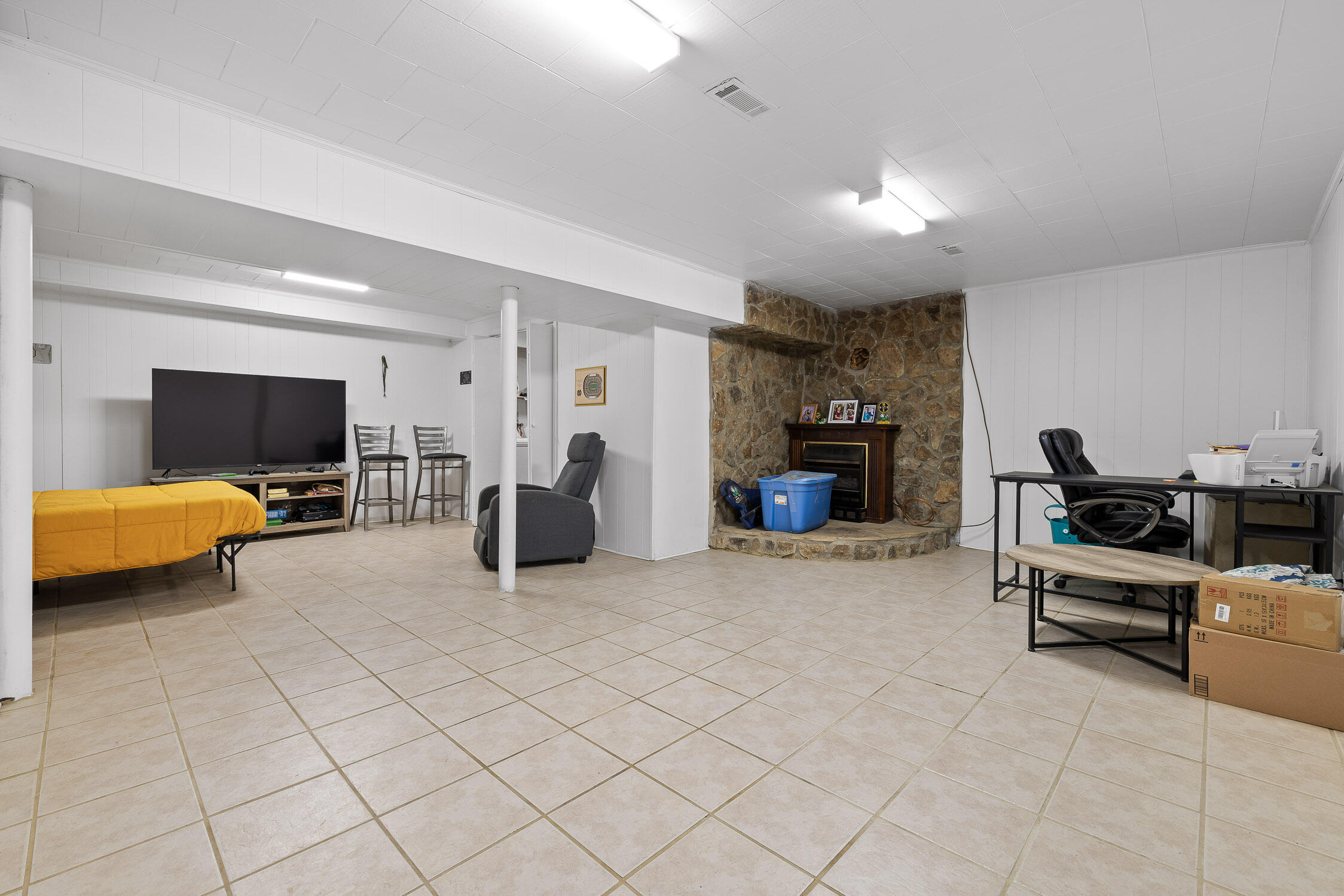 3342 Roberts Road