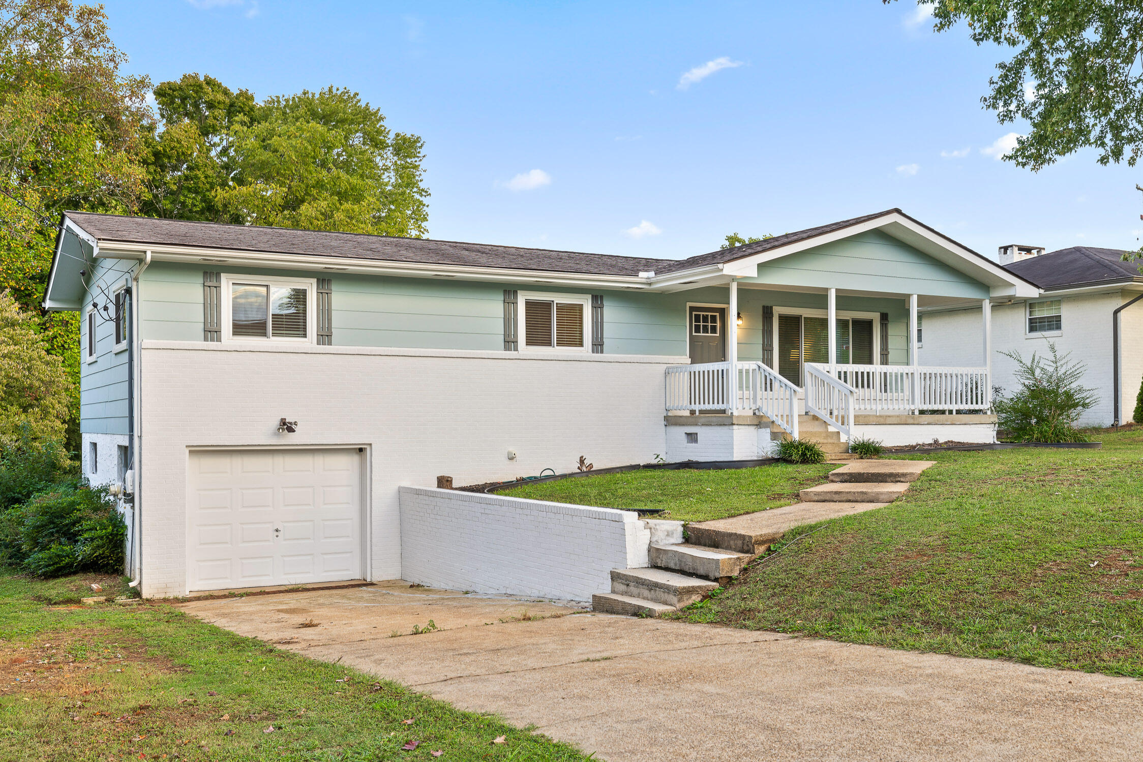 3342 Roberts Road