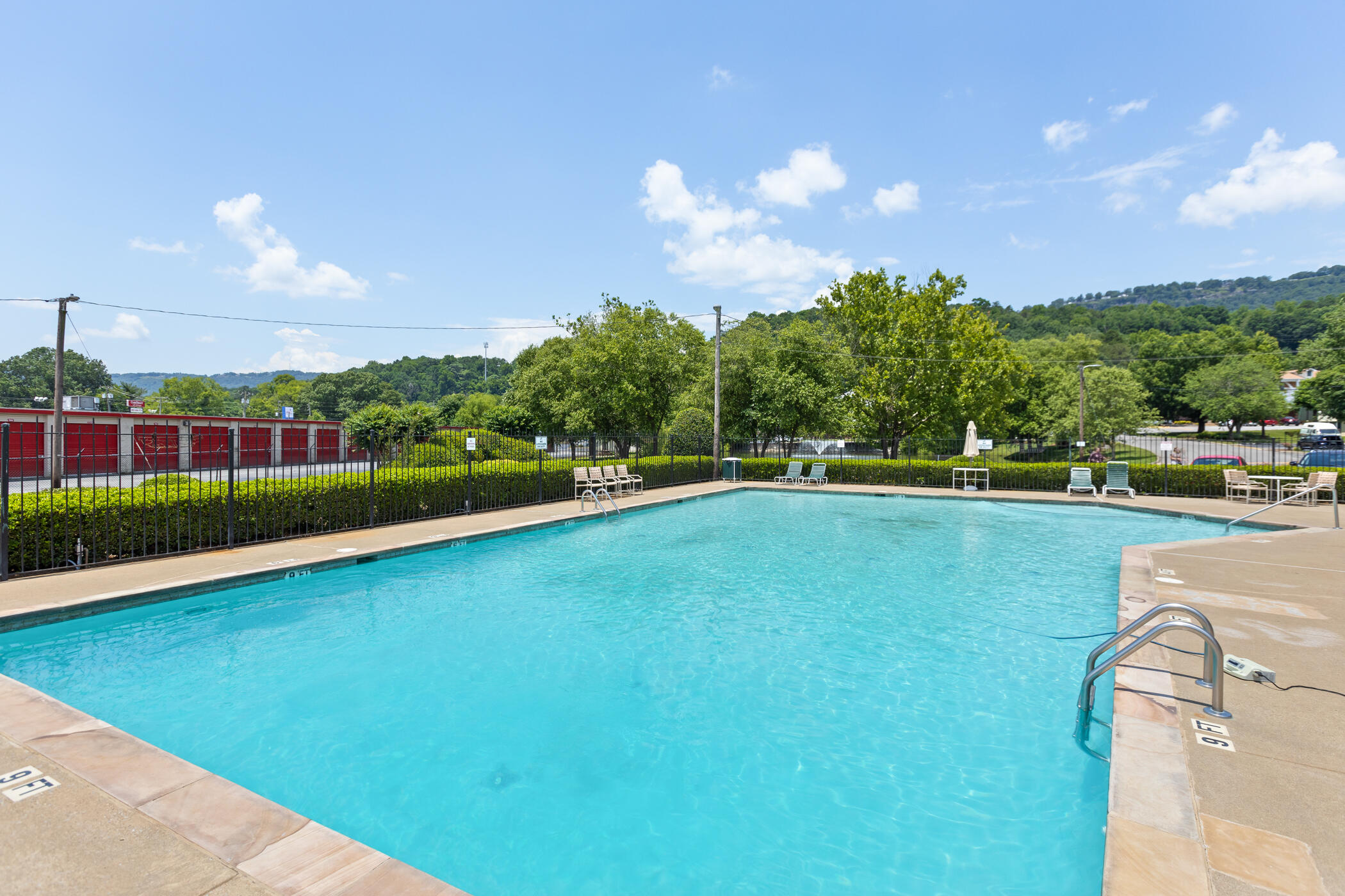 900 Mountain Creek Road, P235
