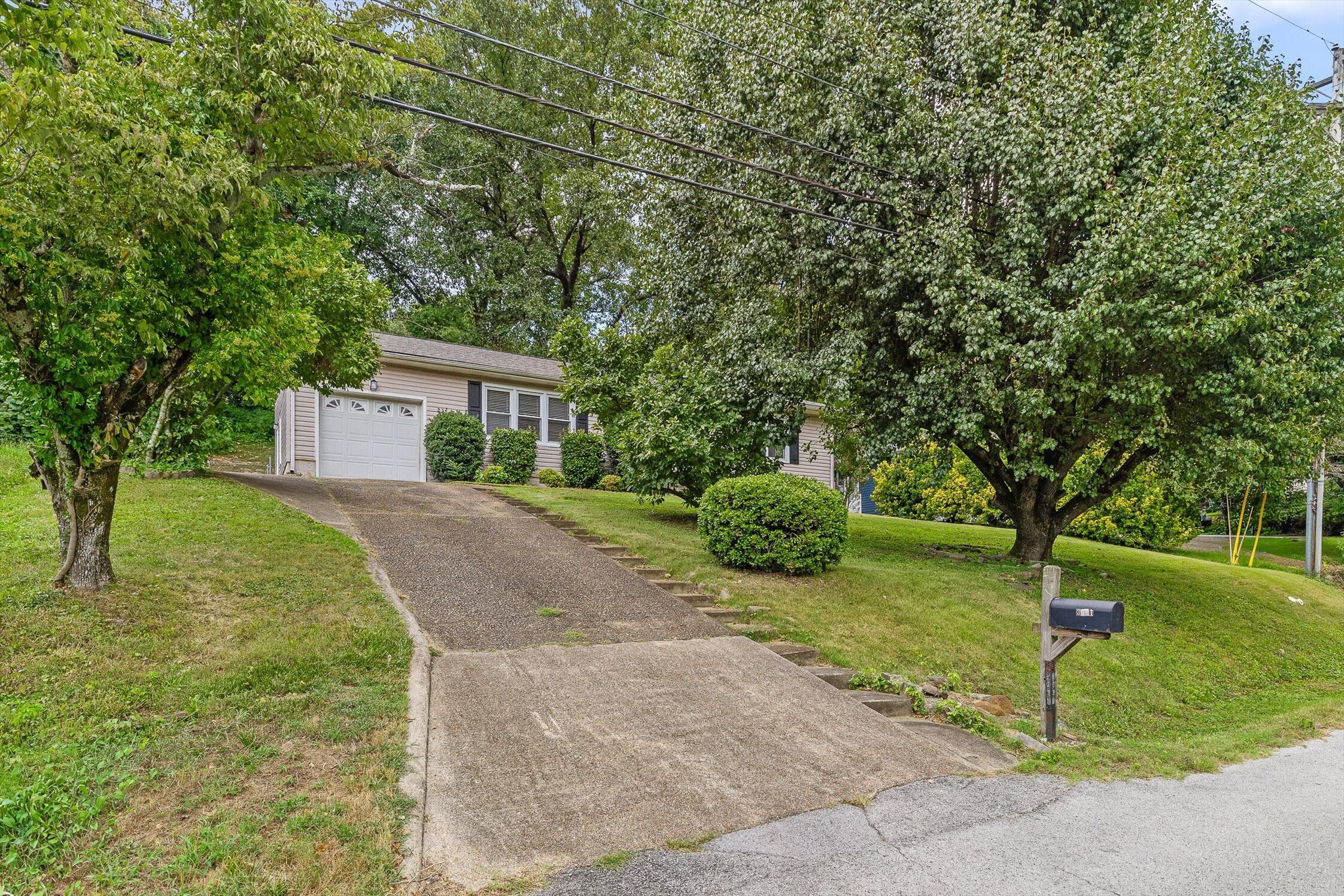 3671 Thrushwood Drive