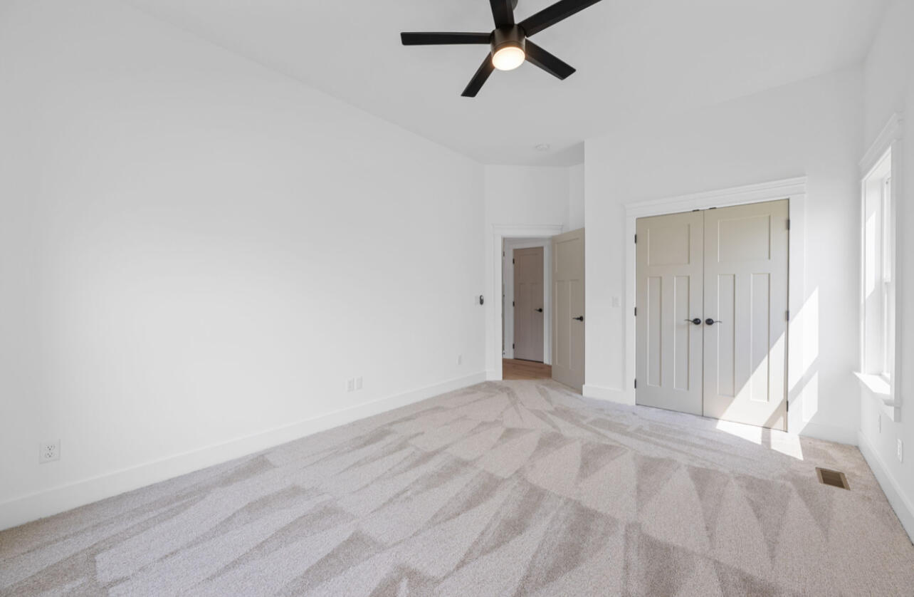 8340 Snowdrop Way