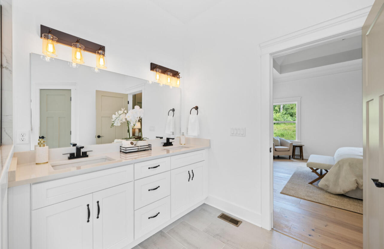 8340 Snowdrop Way