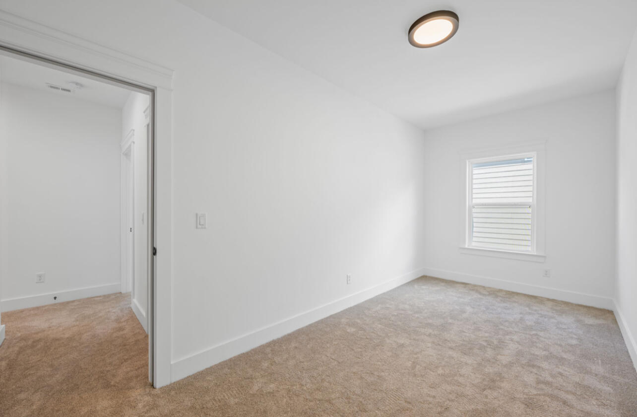 8340 Snowdrop Way