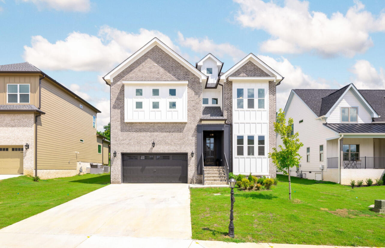 8340 Snowdrop Way