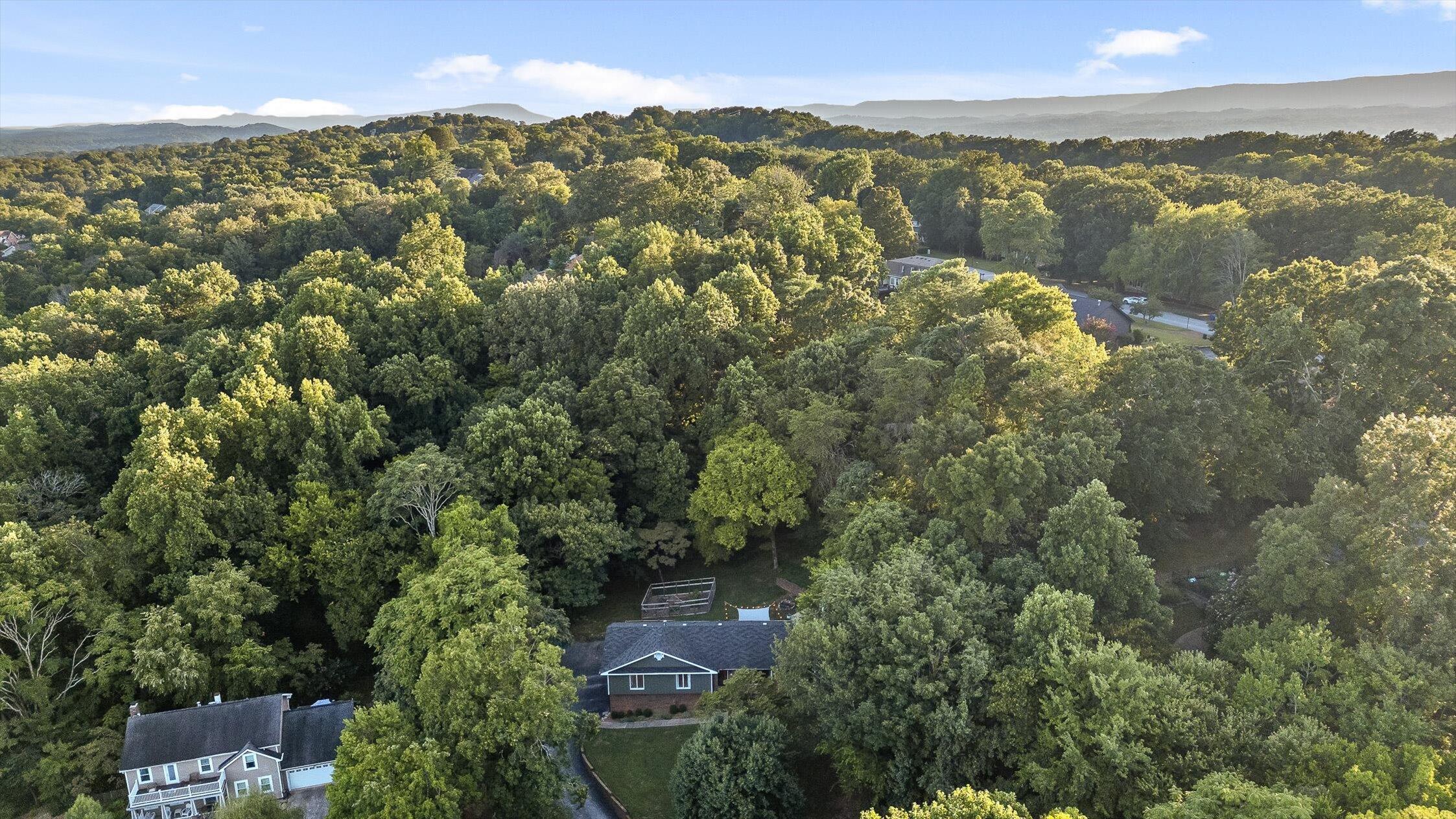 1744 Colonial Shores Drive