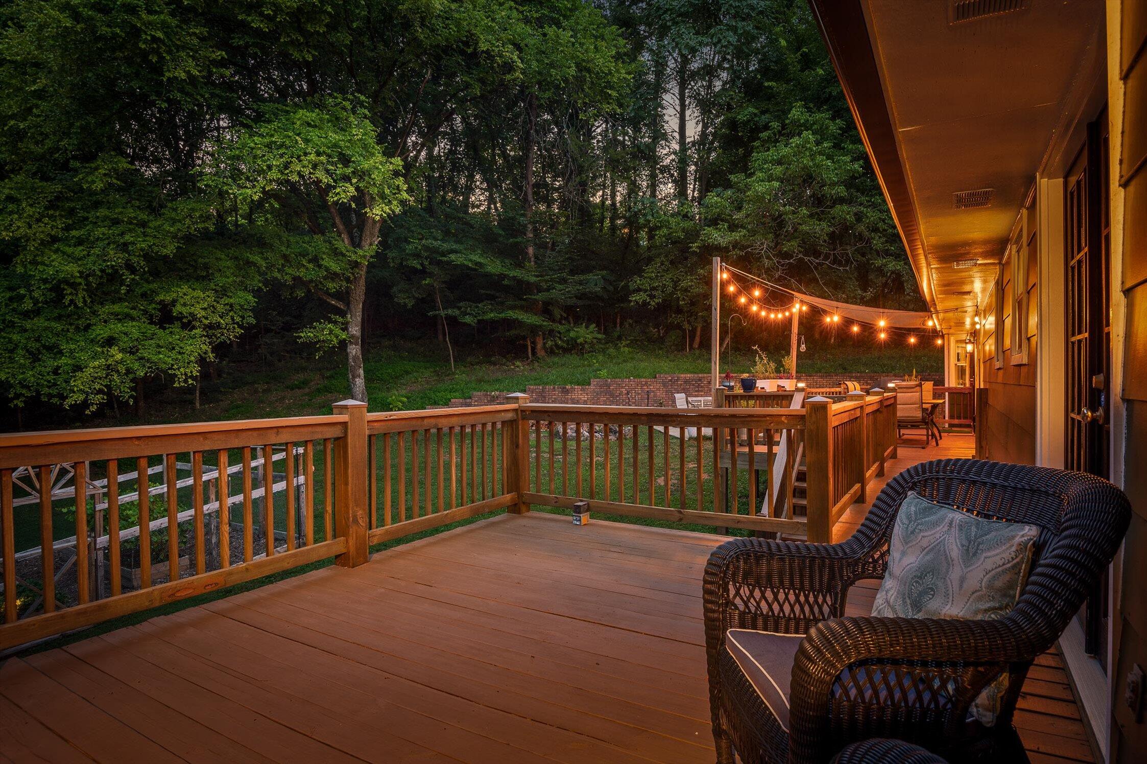 1744 Colonial Shores Drive