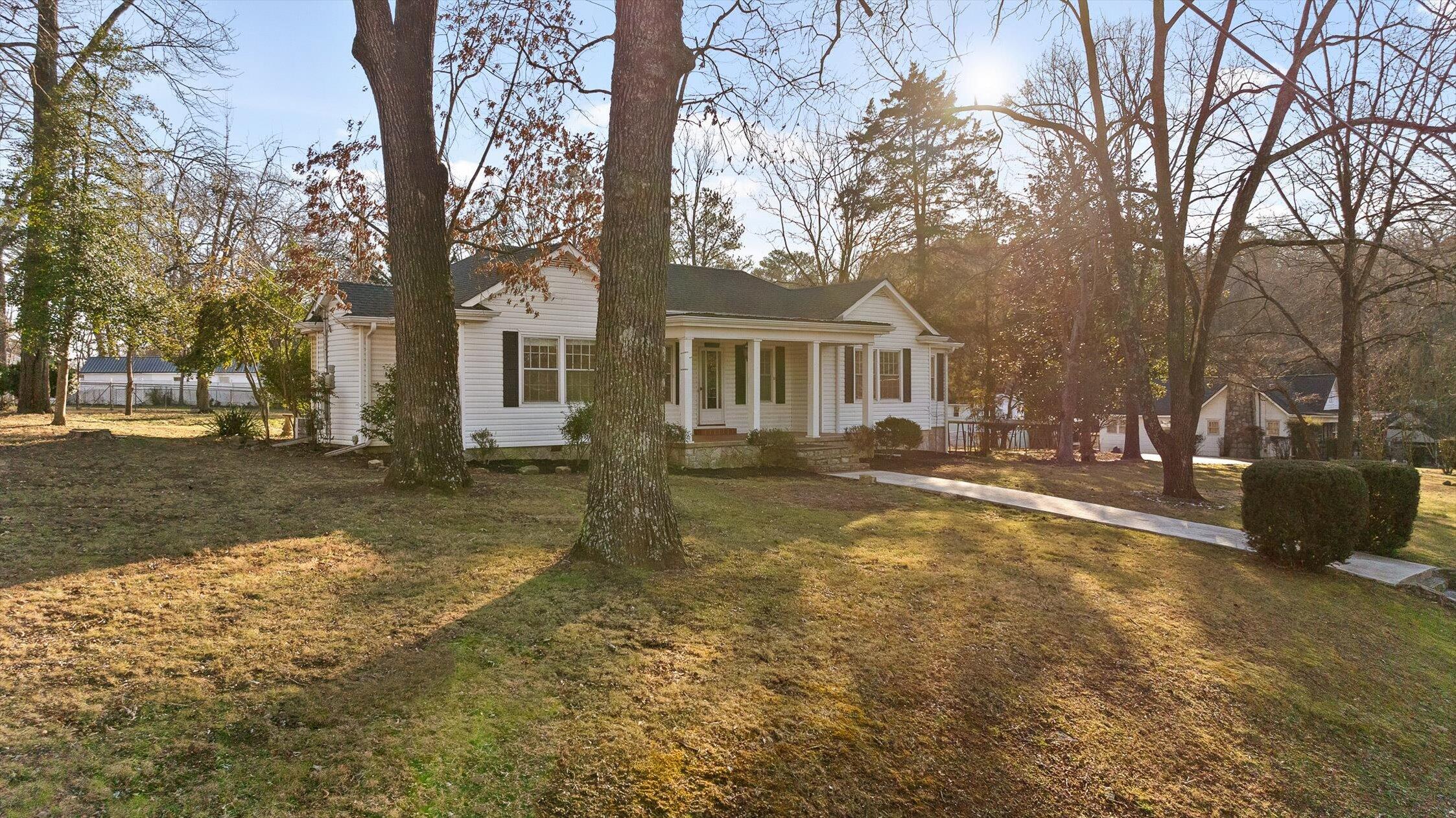 4120 Bonny Oaks Drive