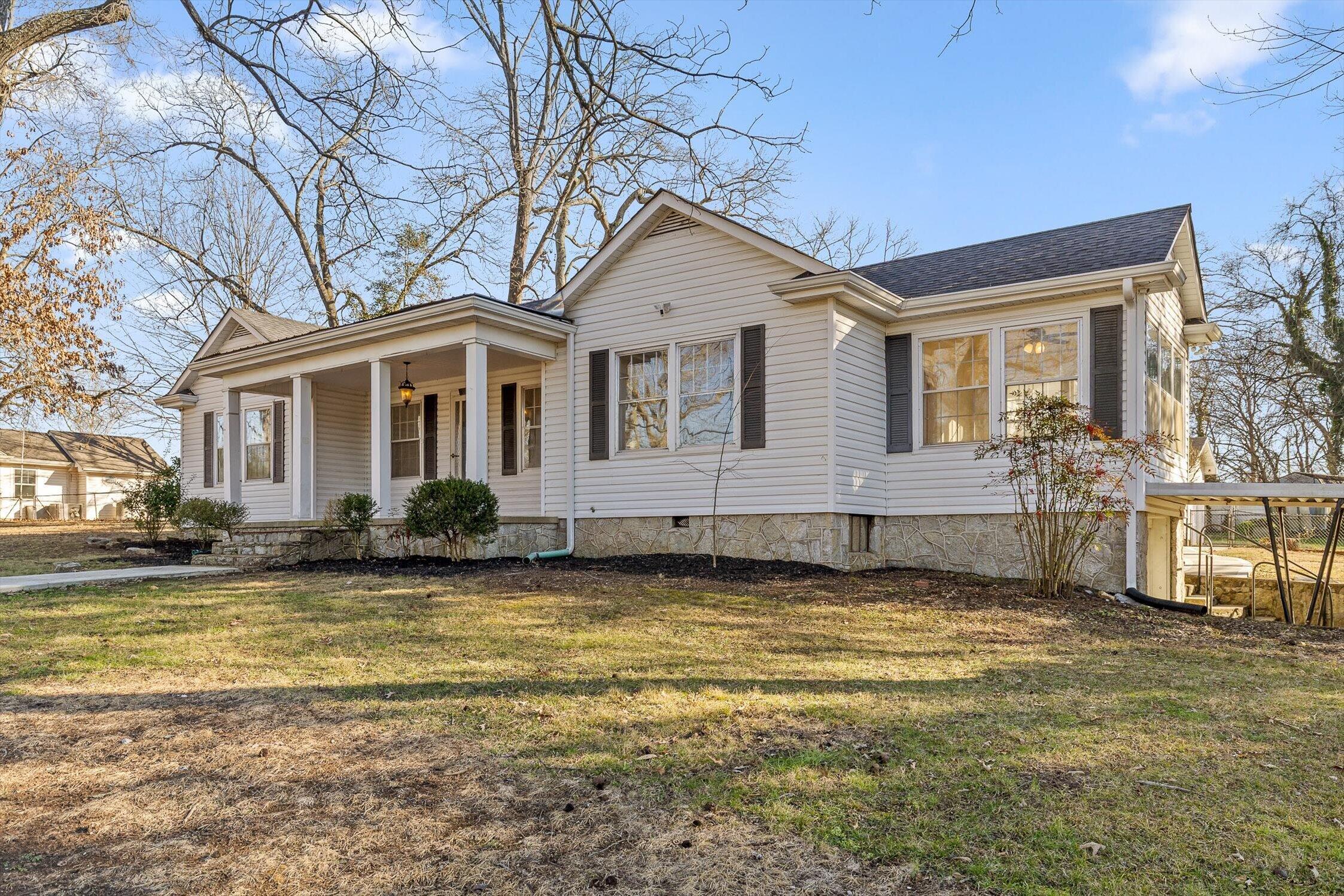 4120 Bonny Oaks Drive