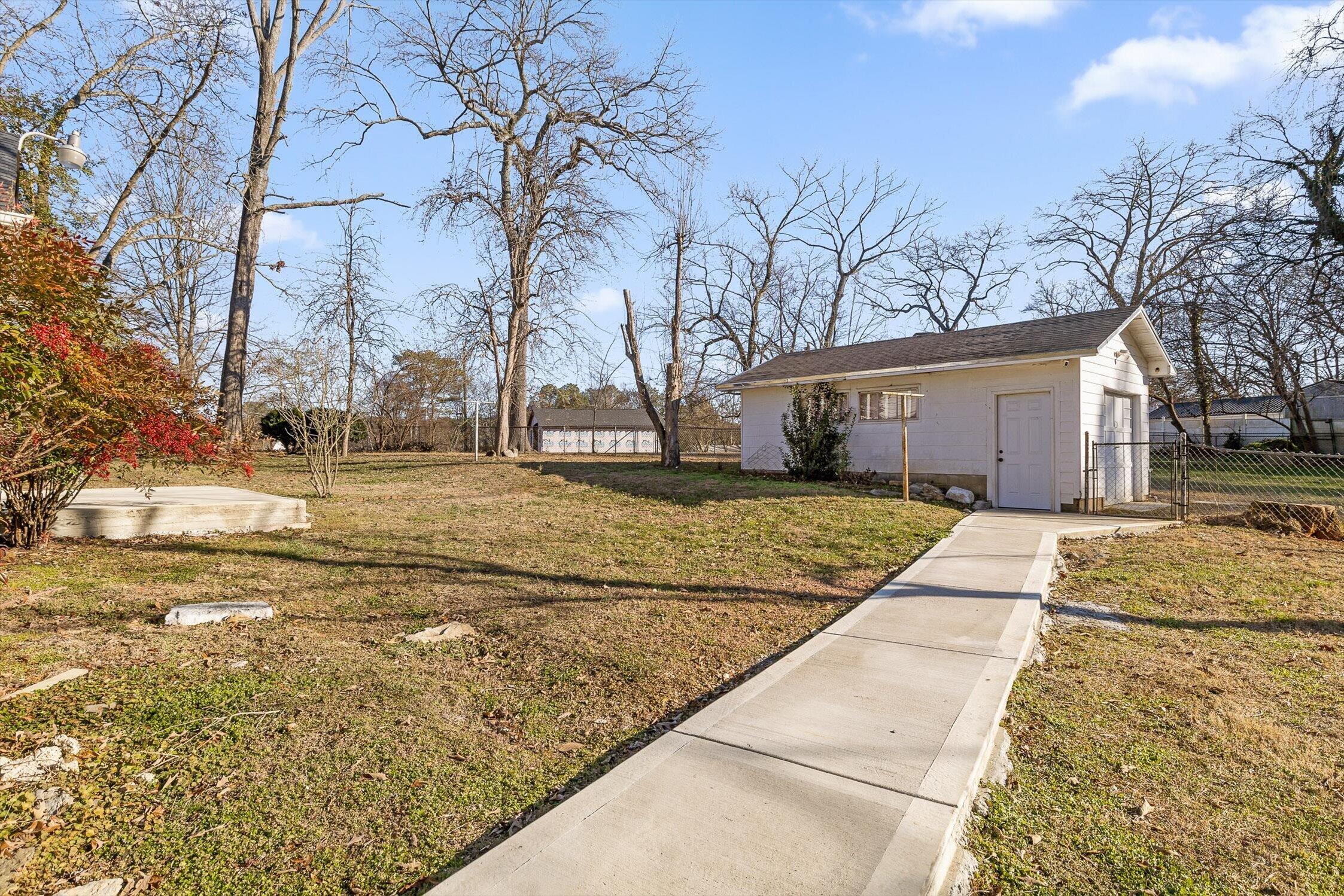 4120 Bonny Oaks Drive