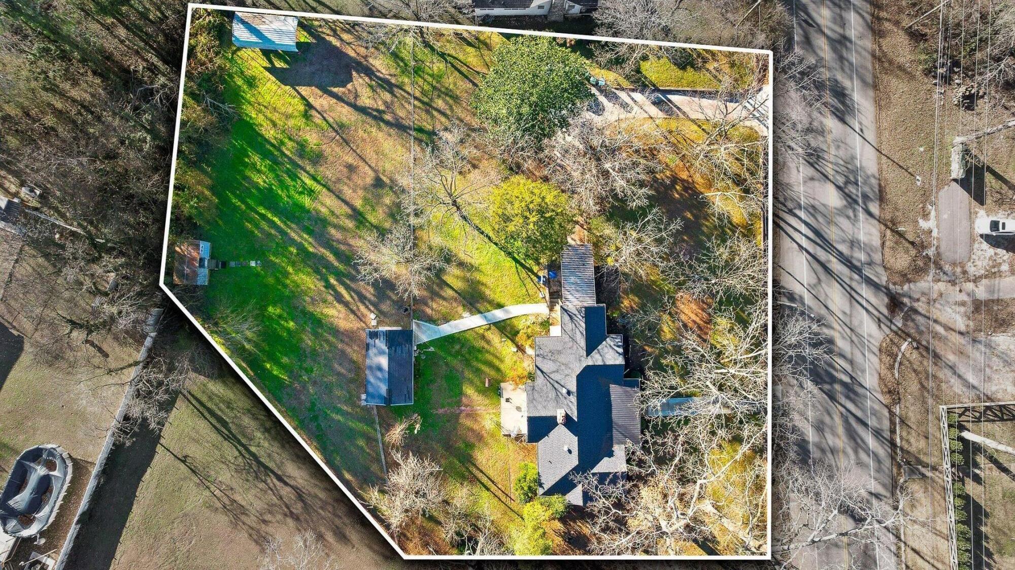 4120 Bonny Oaks Drive