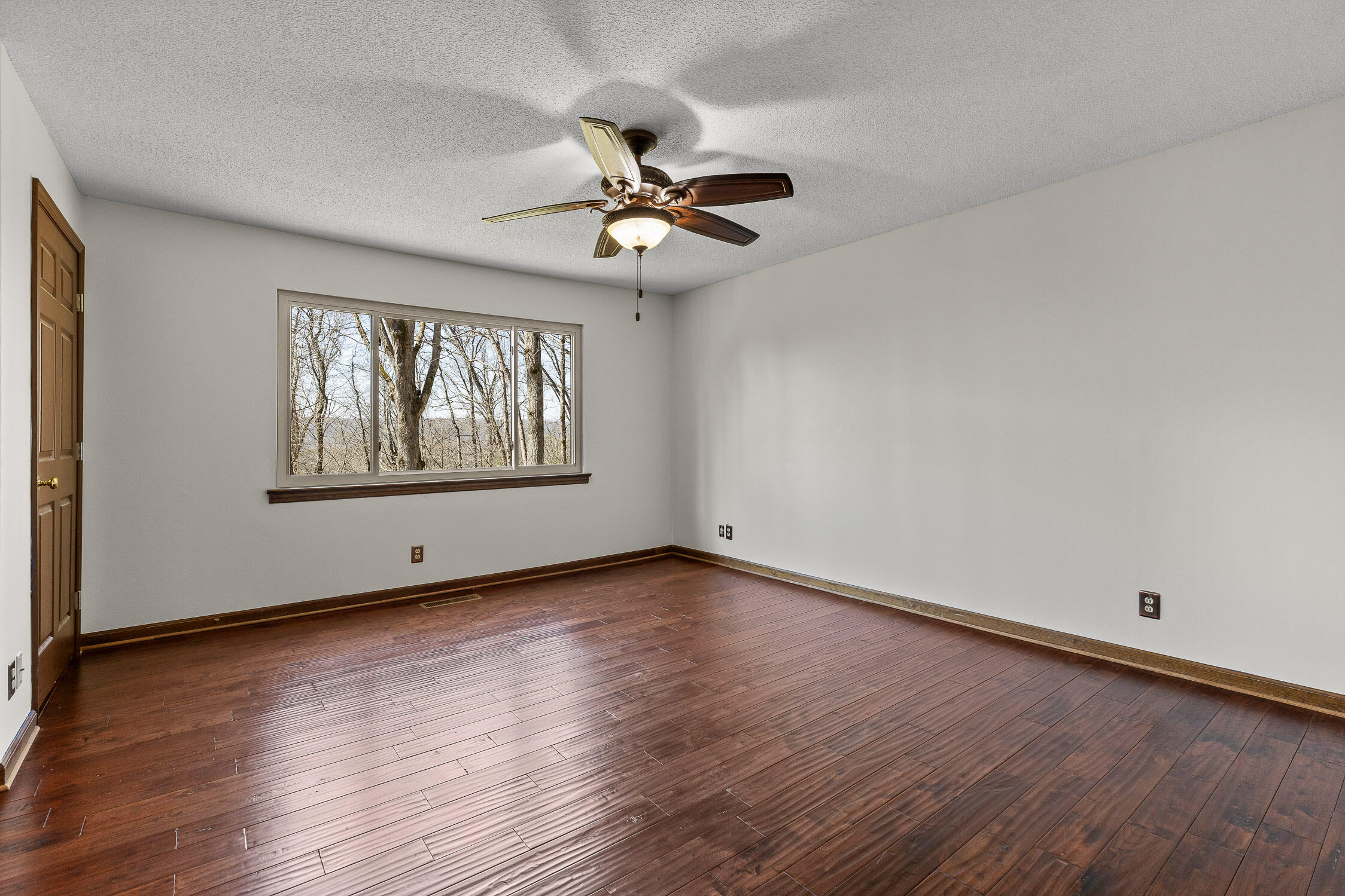 707 Windy Way